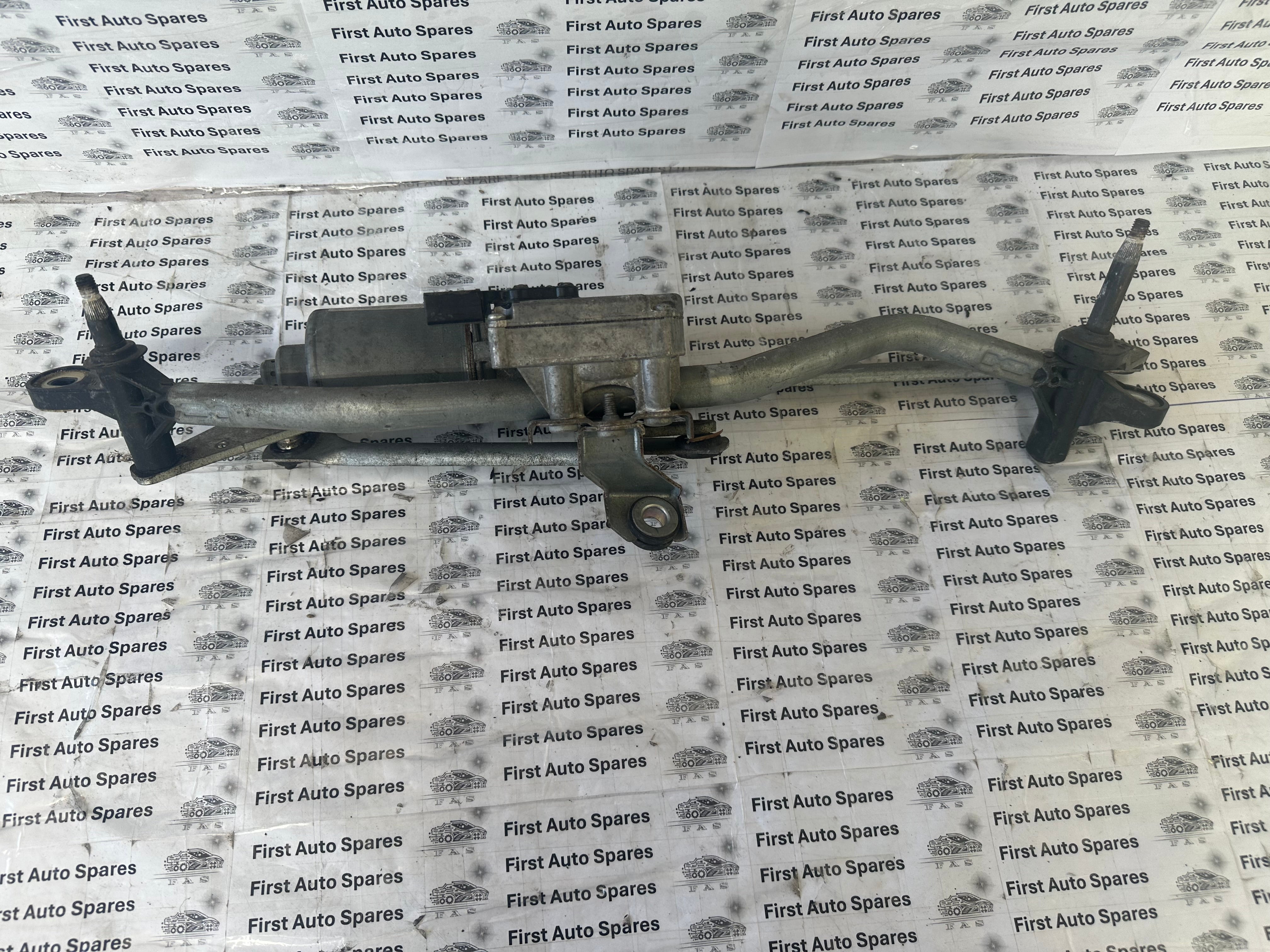 Audi A4 B8 Front Windscreen Wiper Motor & Linkage (8K2955119A)