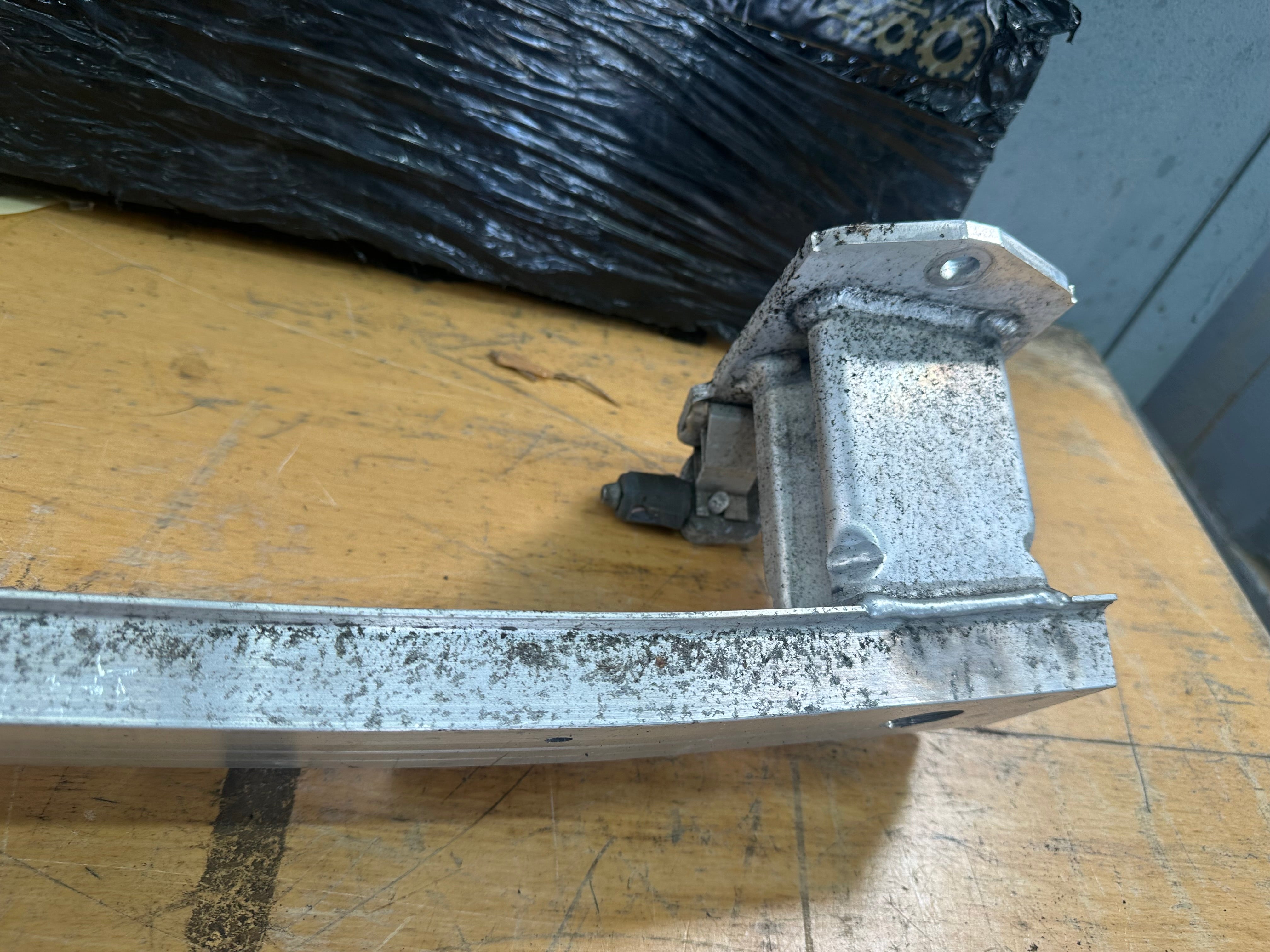 BMW 5 Series G30 2017-on Rear Bumper Crash Bar Reinforcer (5171 100310-13DE)