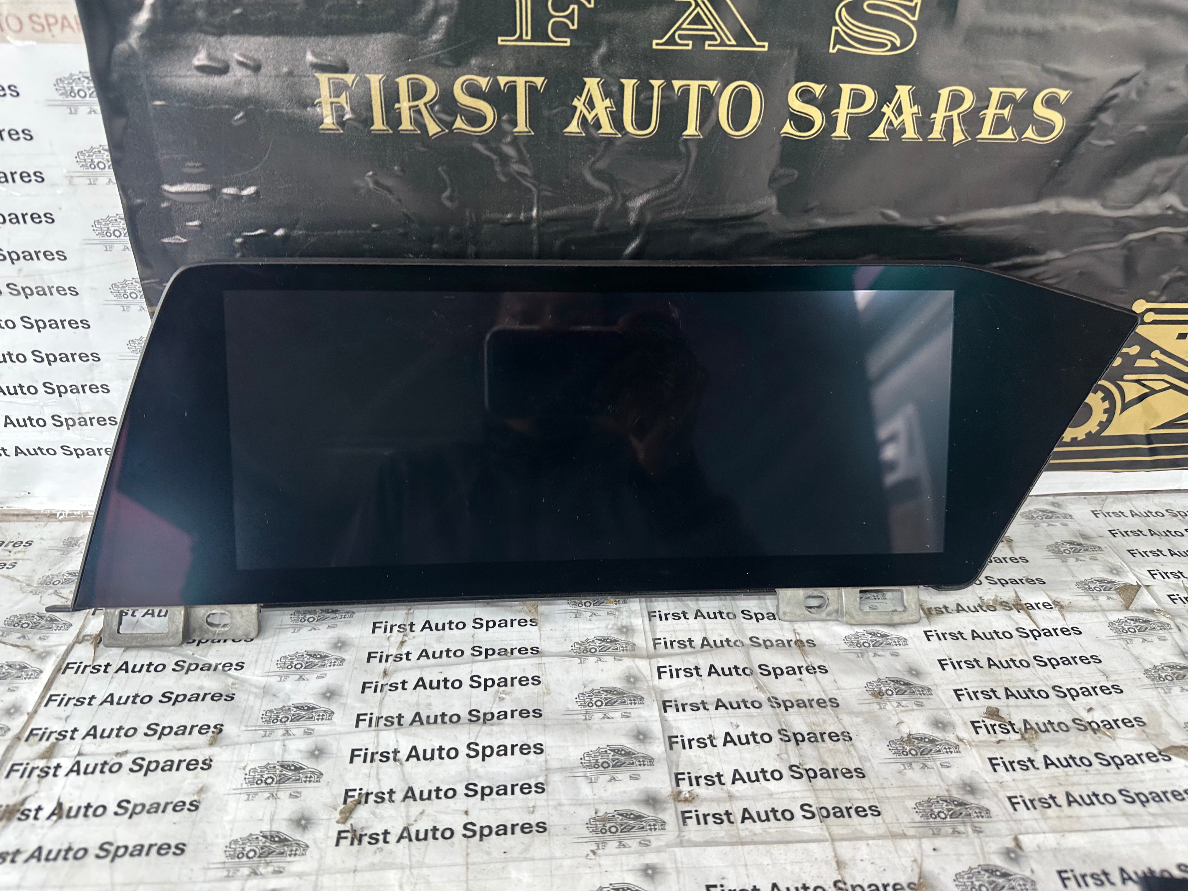 BMW X5 Series G05 Complete Harman Becker iDrive System Model MGU (9842160)