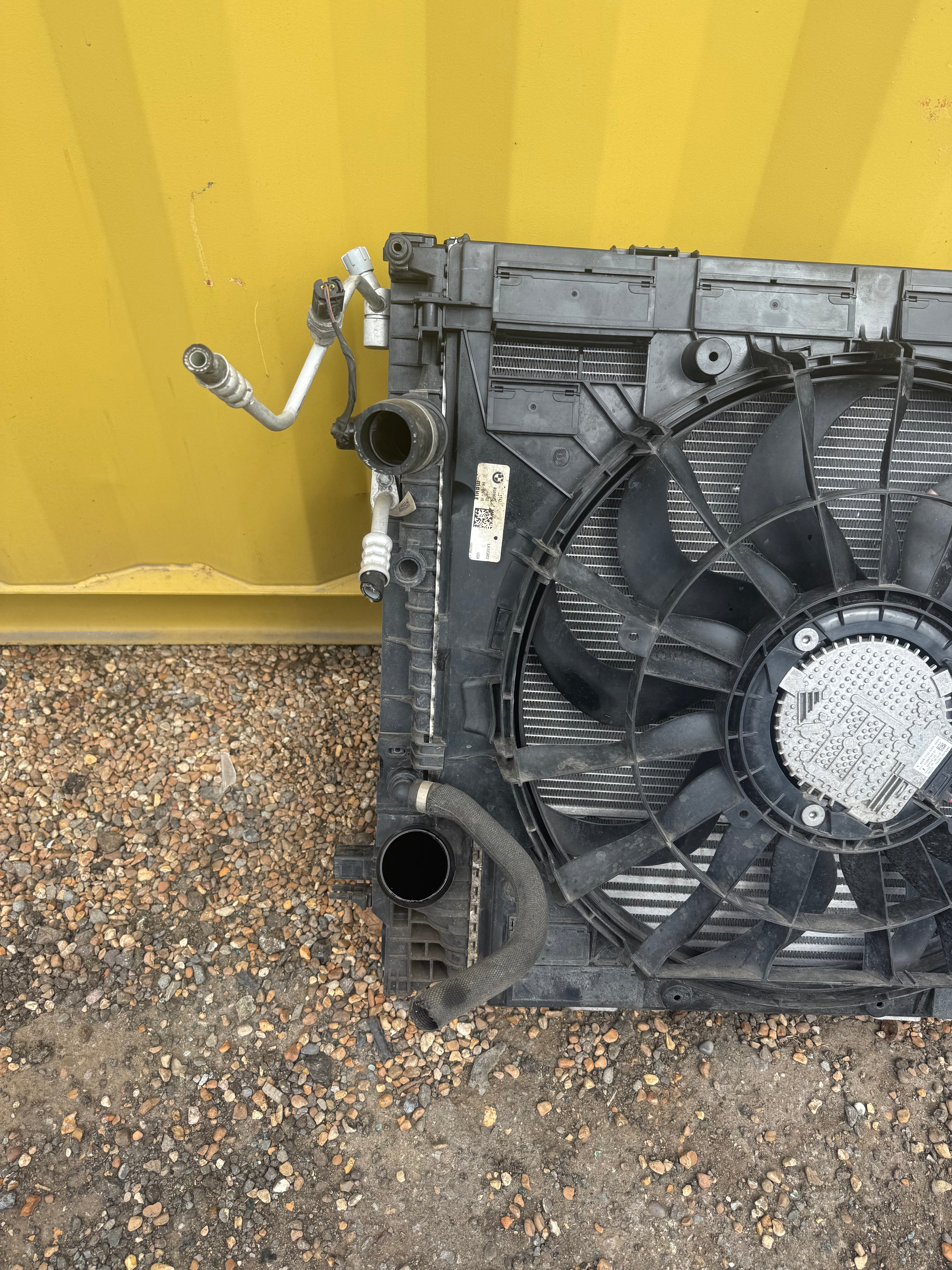 BMW X5 G05 X6 G06 X7 G07 40d 40dX 45eX Complete Rad Pack (8589038) (8589042)