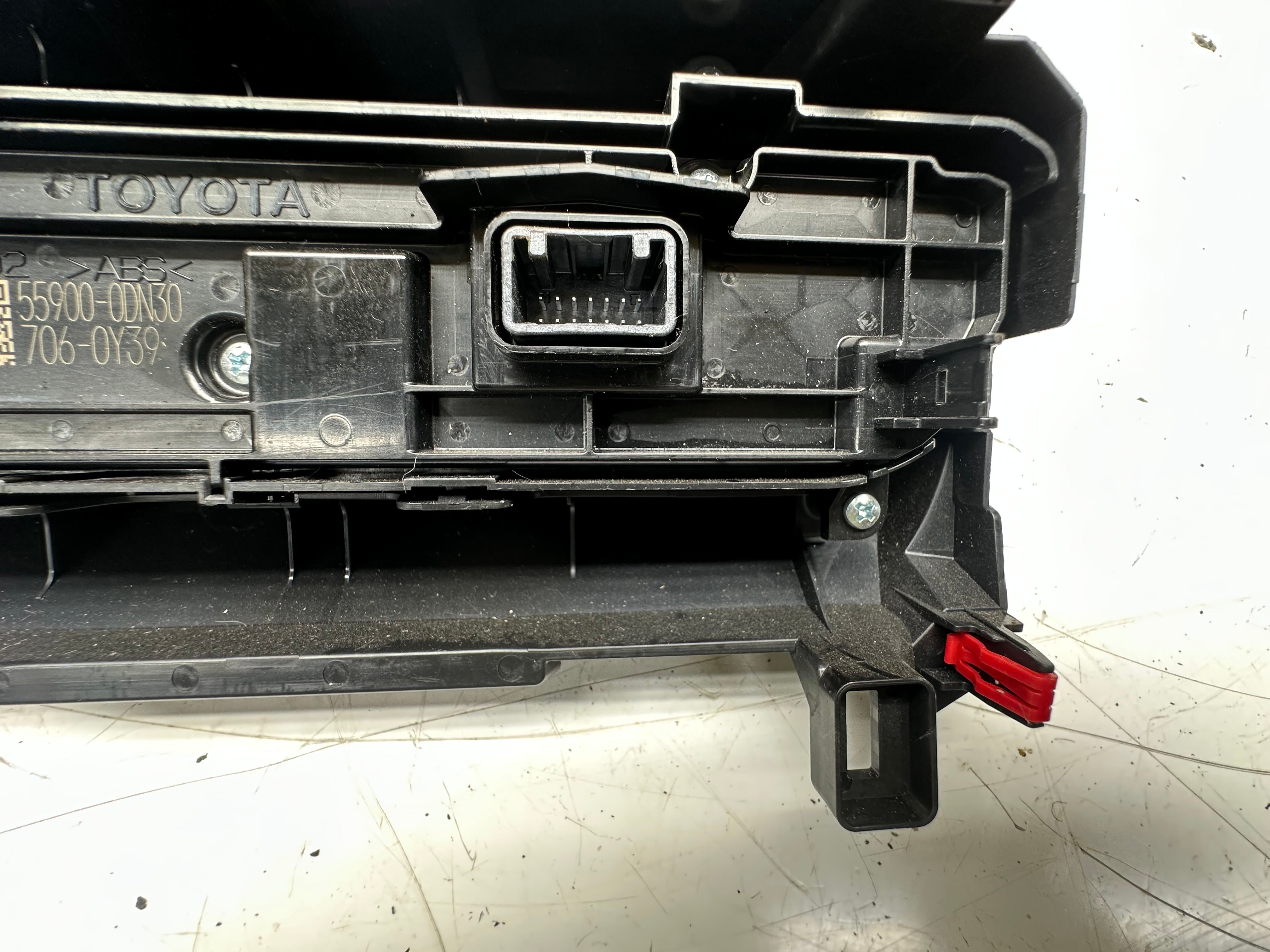 Nissan Juke Tekna 2020 Heater Climate Control Panel (27500-6PC0A) (275006PC0A--C)