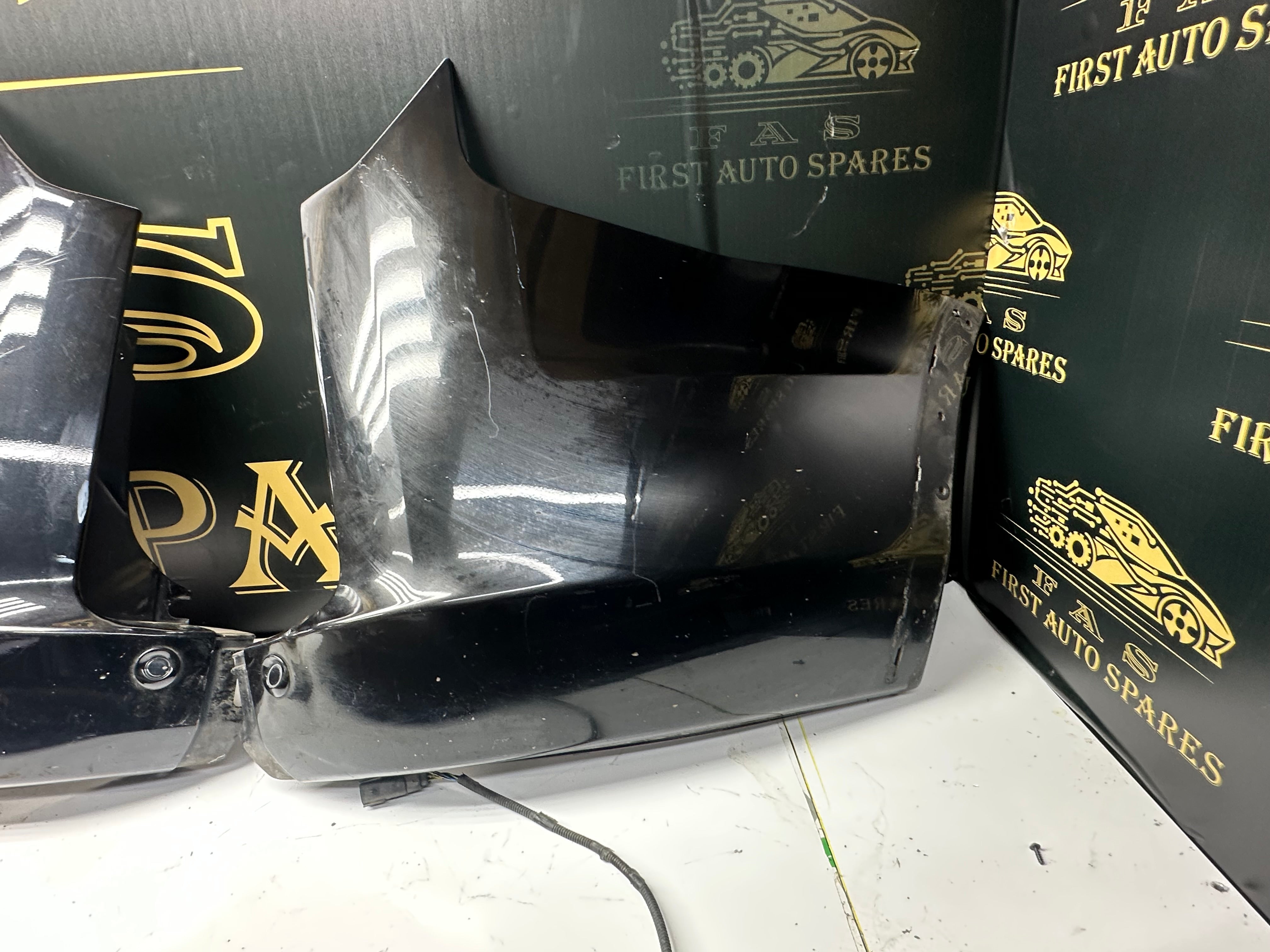 Ford Transit Custom Mk8 Complete 2021-2023 Rear Bumper with Parking Sensor (KK2T-15K868-CBD) (JK21-17E962-PA) (BK21-17927AA) (BK21-17926AA)