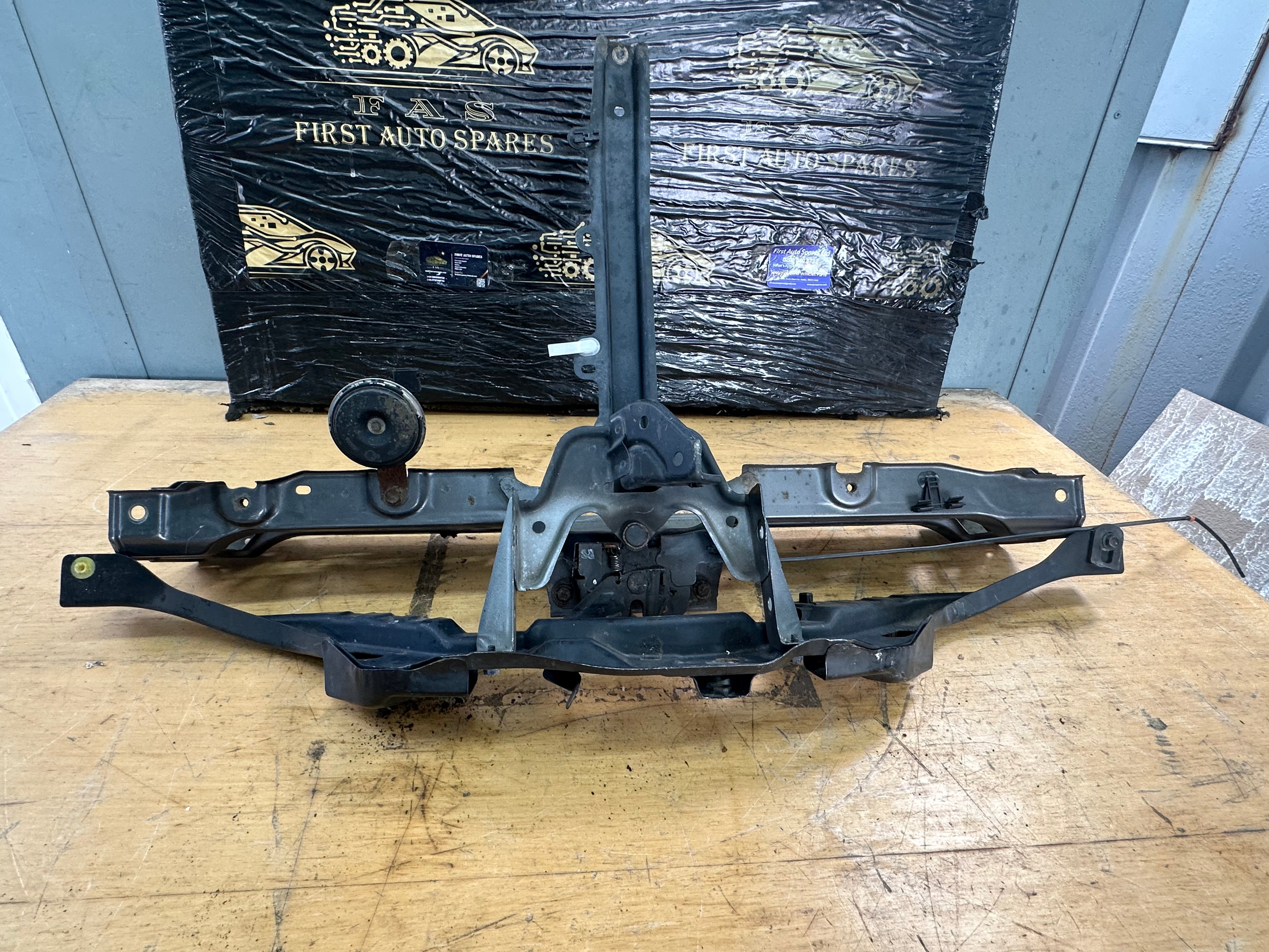 Toyota C-HR 2019 Front Top Slam Panel