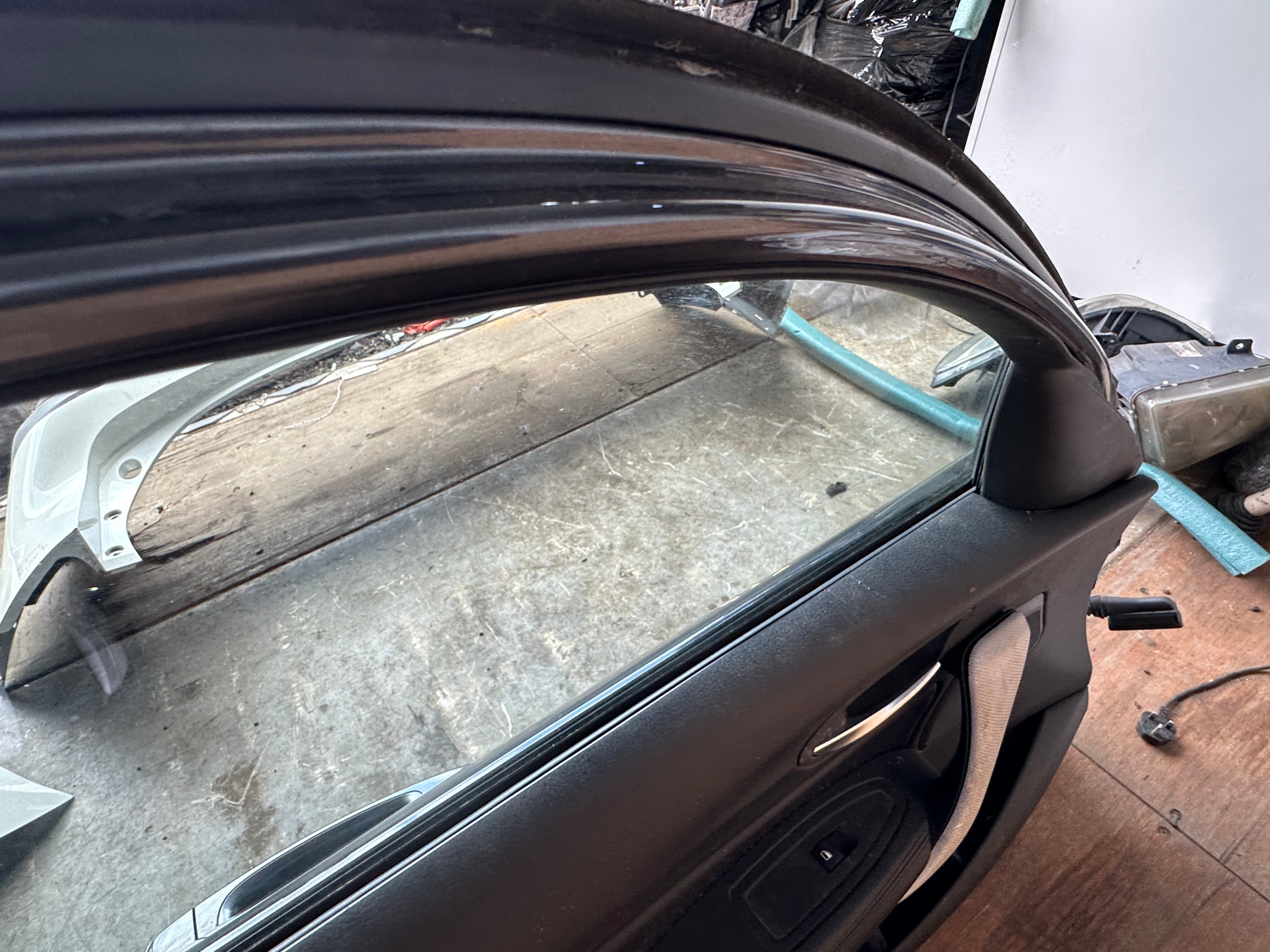 BMW 1 Series F20 N/S/F Left Front Passenger Door – Colour Code B39