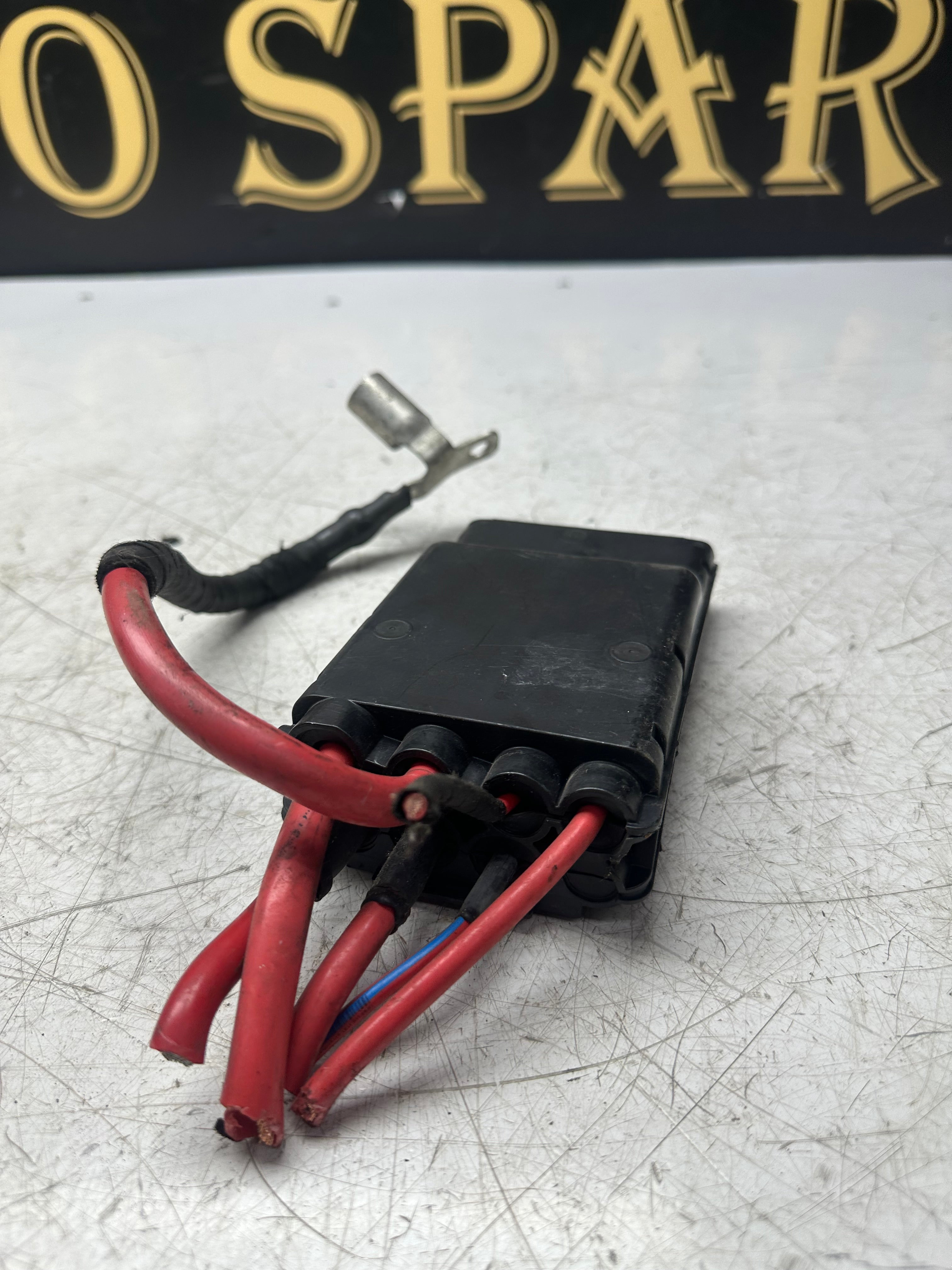 BMW X1 F48 Positive Battery Terminal Fuse Box 8782849 – 2015–2022