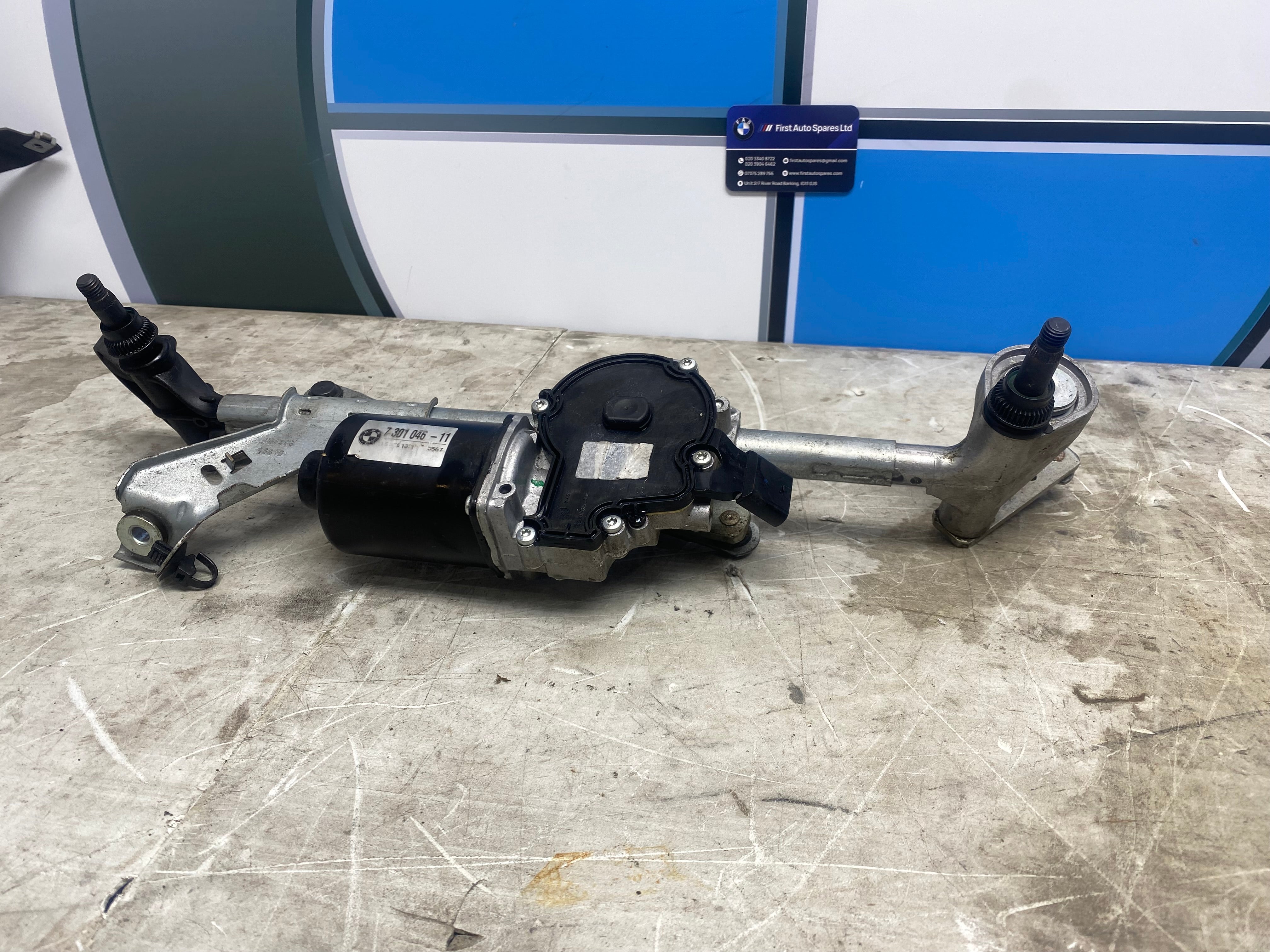 BMW 2 Series F45/F46 Front Wiper Motor & Linkage Mechanism – 2014–2022