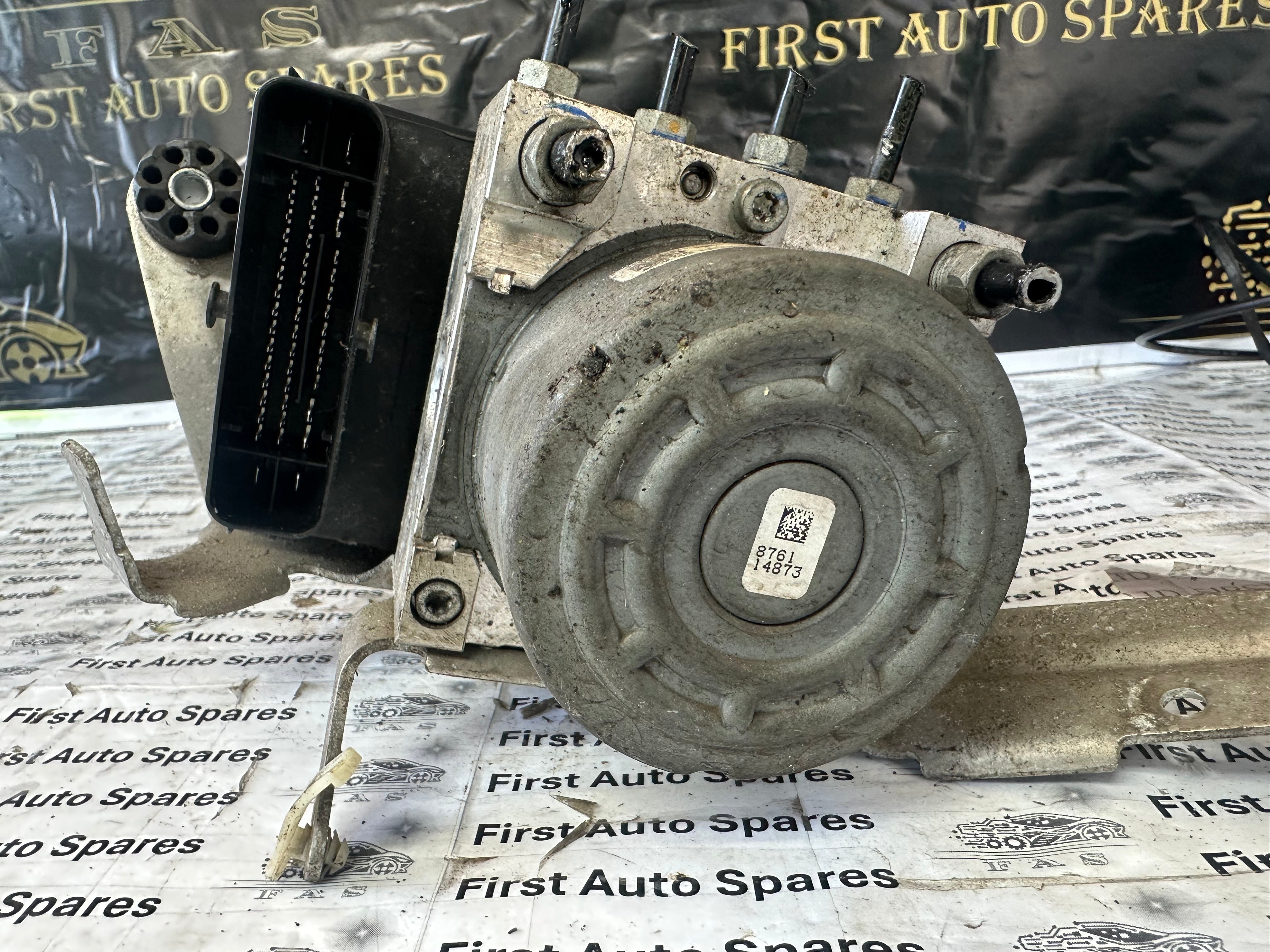 BMW i3 2017 Anti-lock Brake ABS Pump (6885428) (3451-6885427-01)