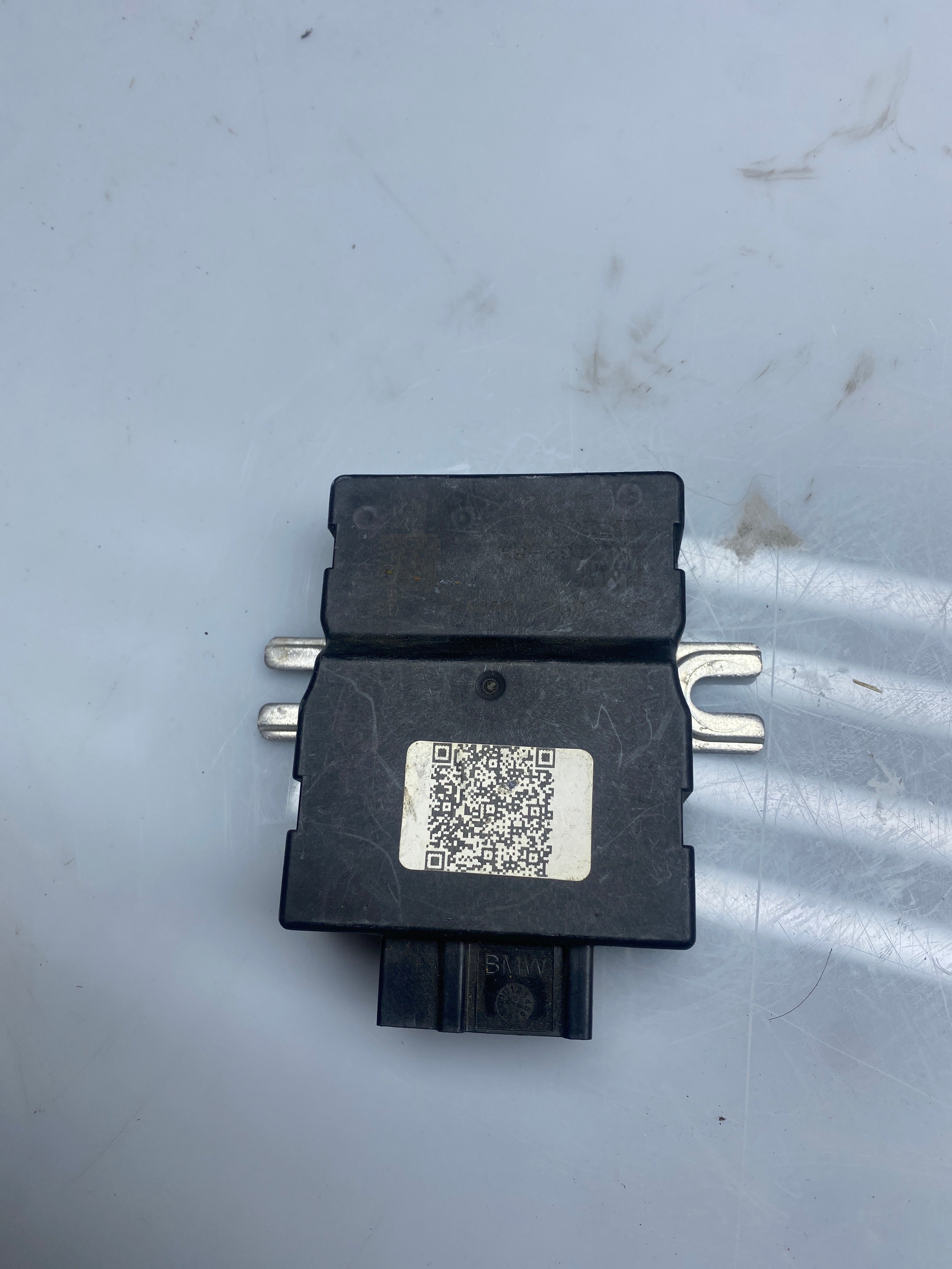 BMW F20/F22/F30 Fuel Pump Control ECU Module – 2011–2019 (2817762)