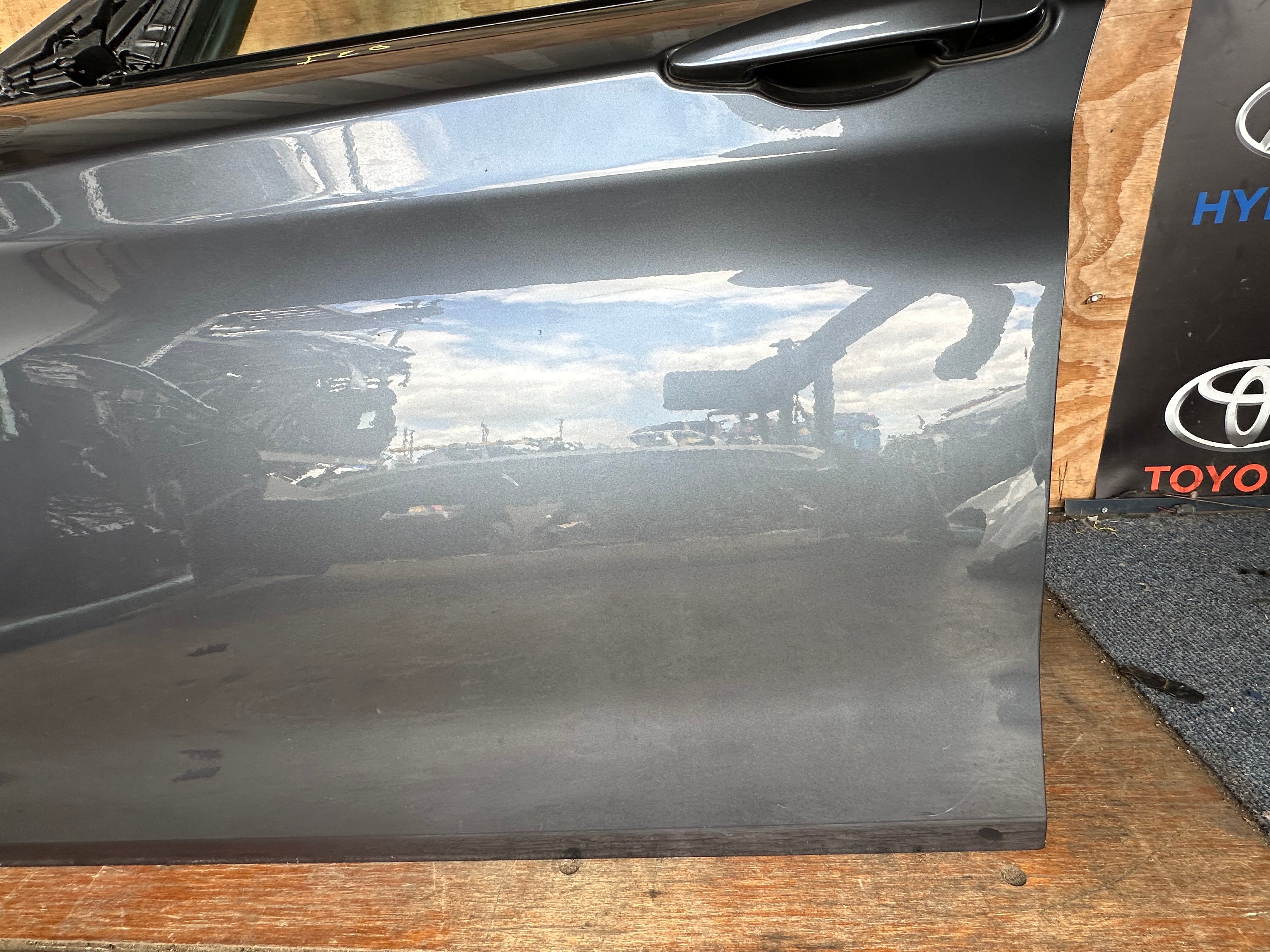BMW 1 Series F20 N/S/F Left Front Passenger Door – Colour Code B39