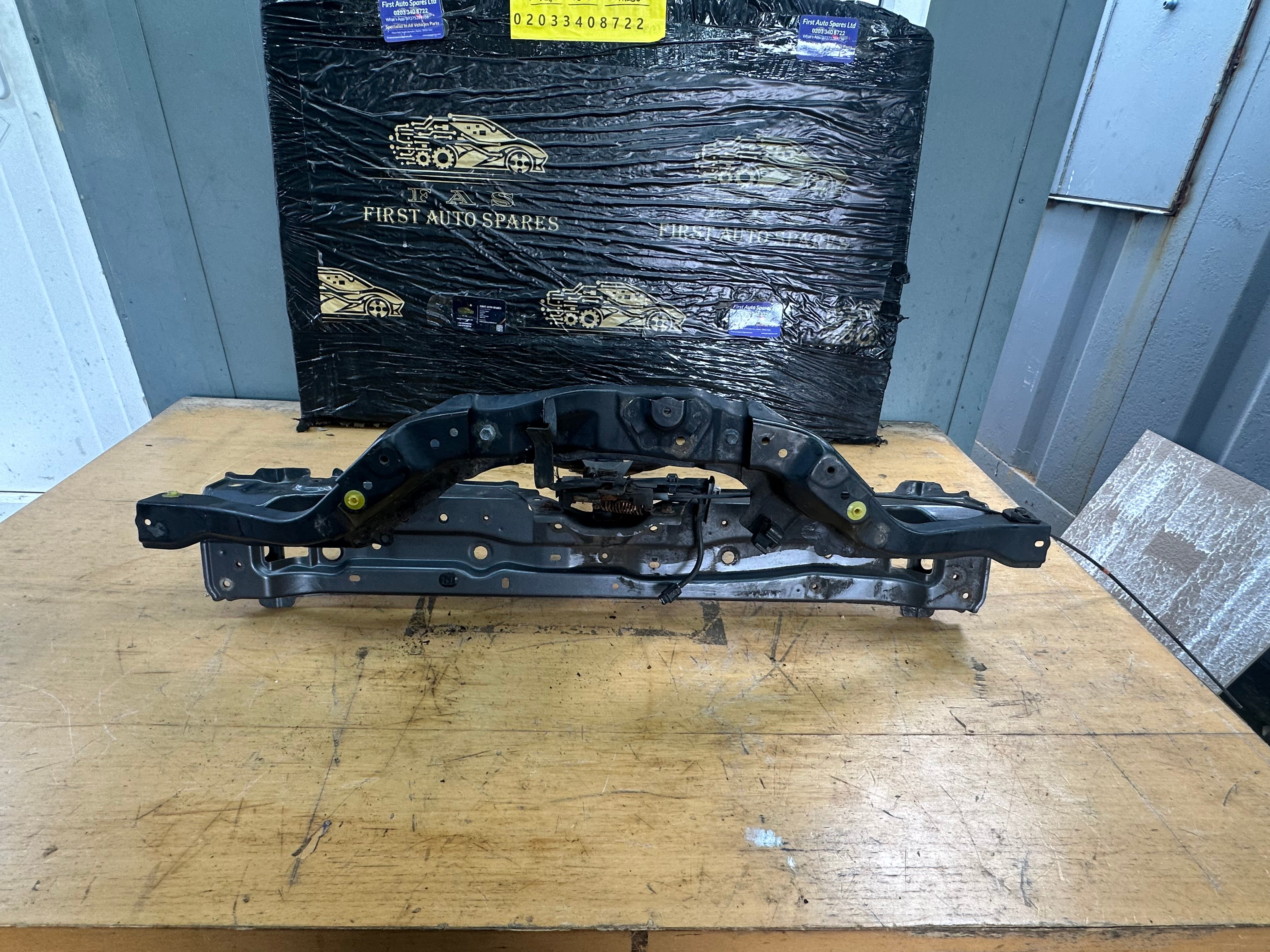 Toyota C-HR 2019 Front Top Slam Panel