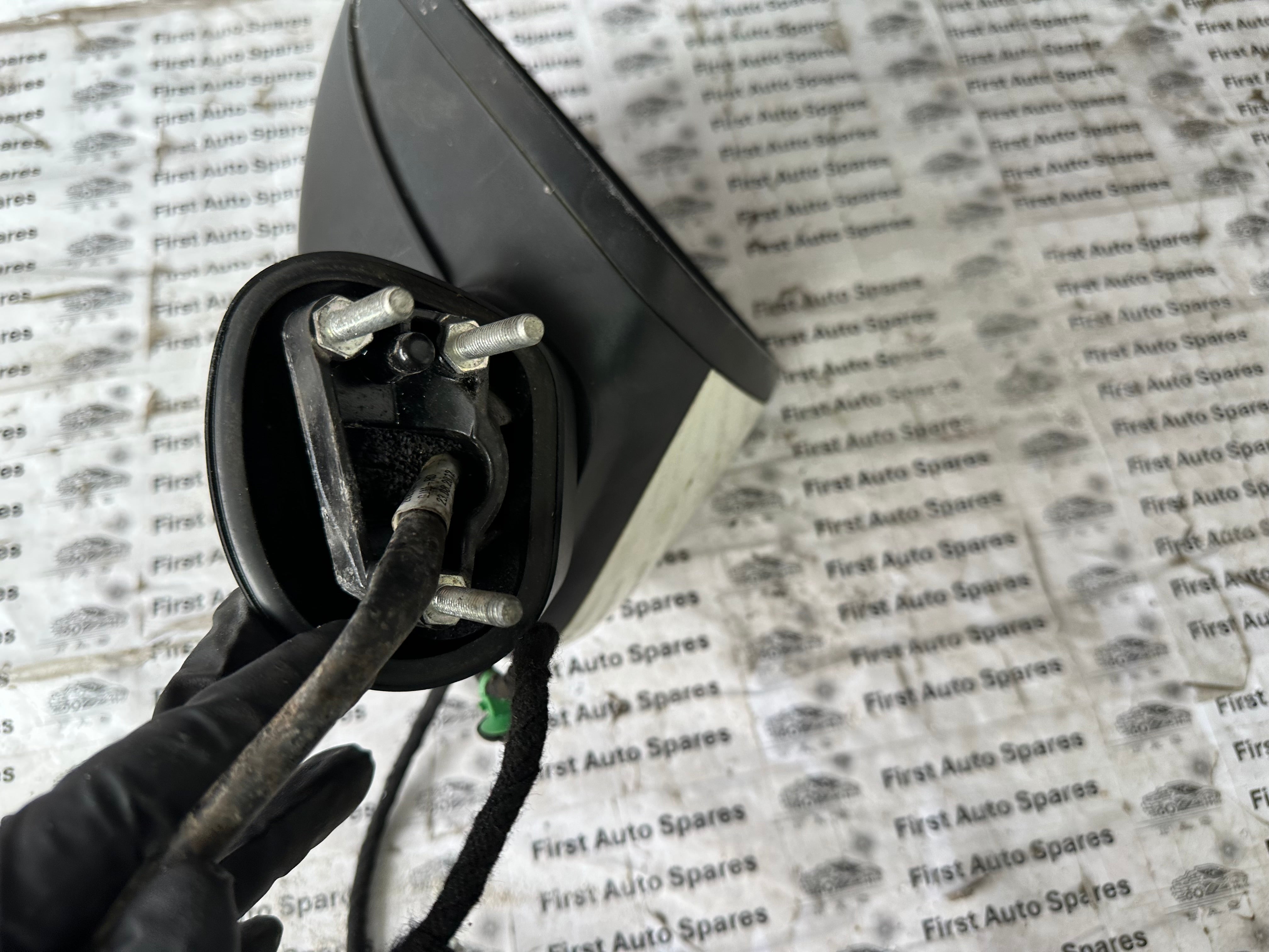 Audi A1 8X MK1 2010–2018 Passenger N/S Left Wing Mirror (262049-2-10B)