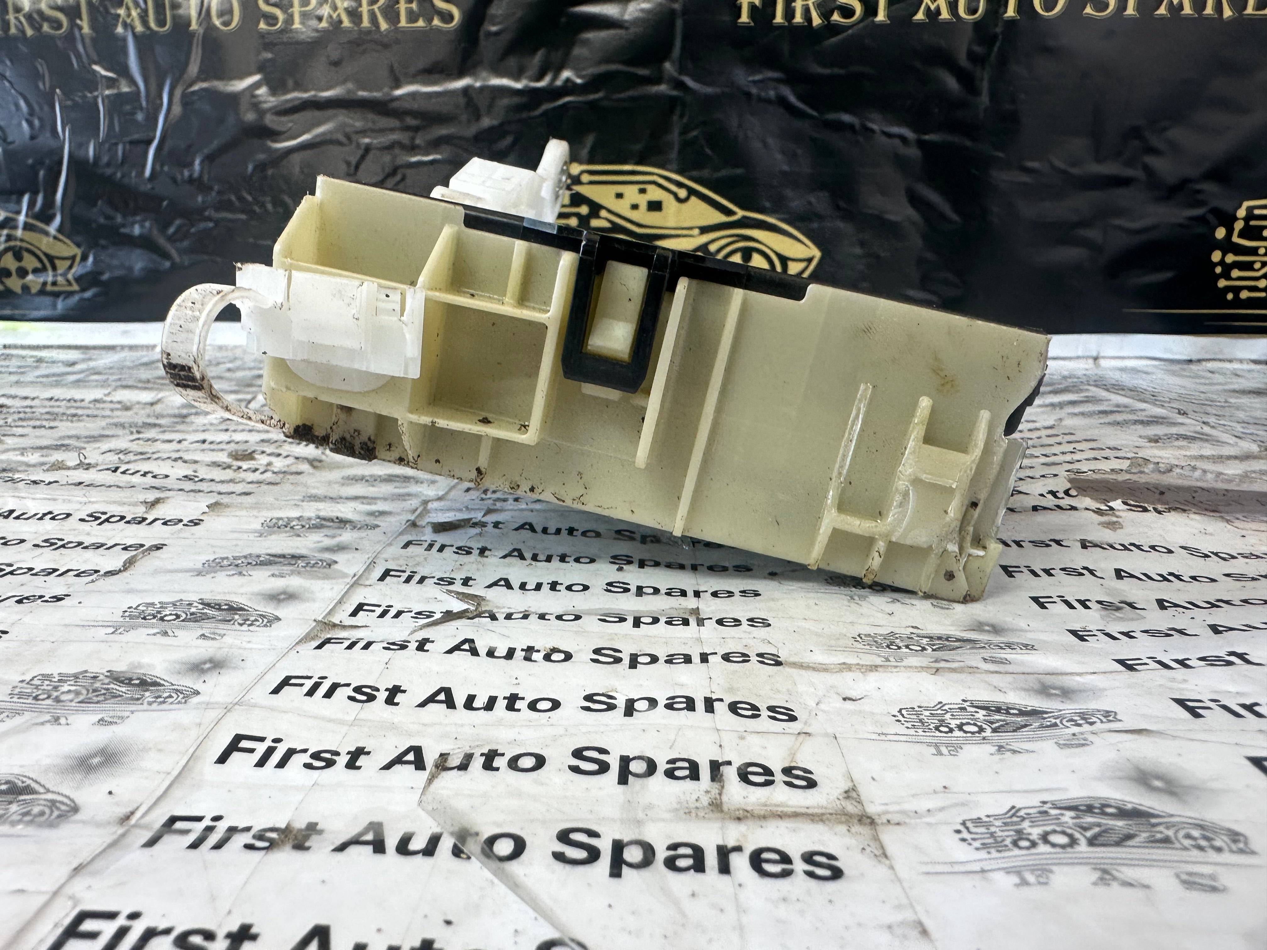 Toyota Corolla MK12 2018–2024 BCM Body Control Module (89221-02710)