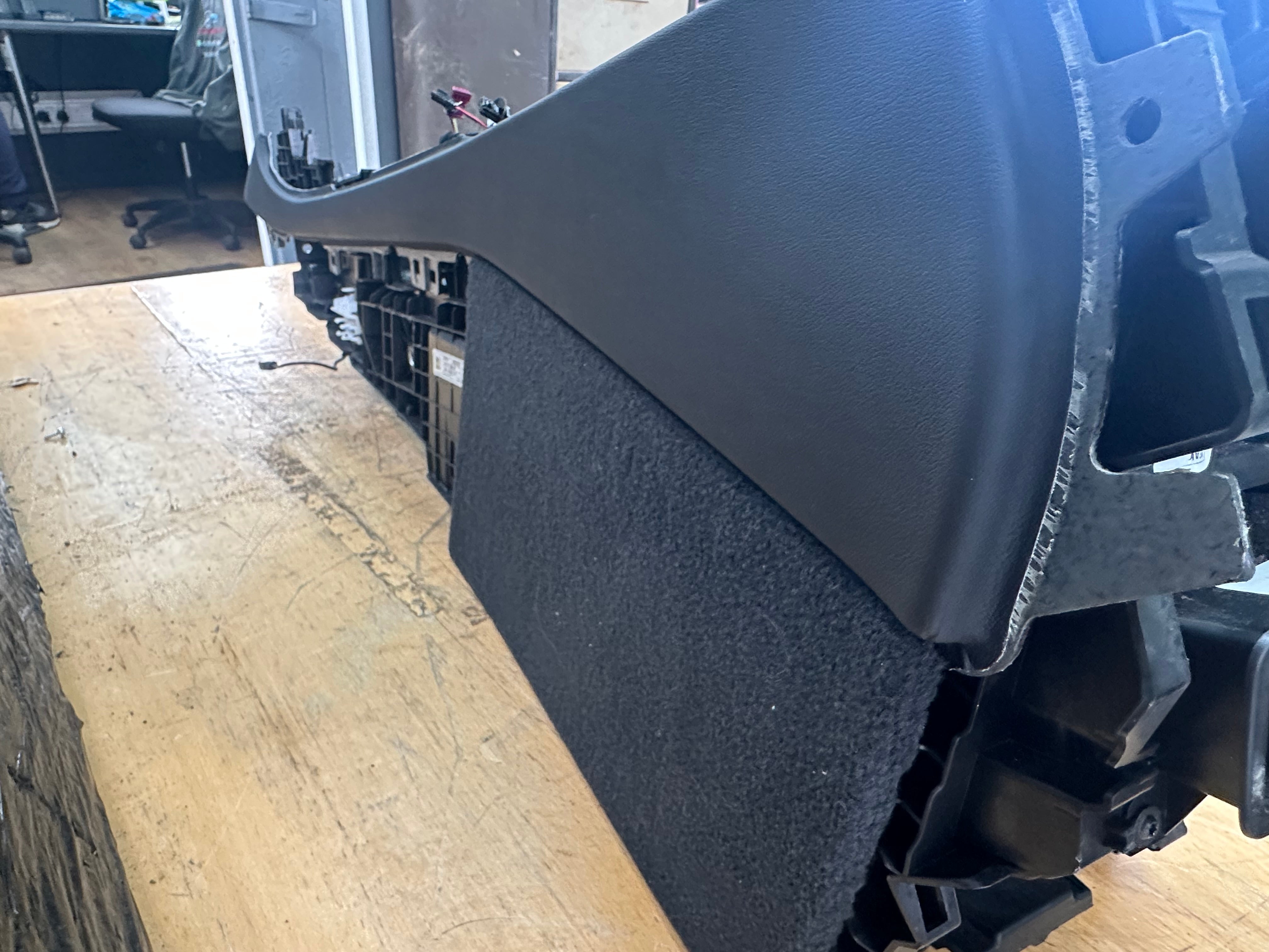 BMW X5 G05 2019 Center Console (939987309) (6521913785449) (9399726)