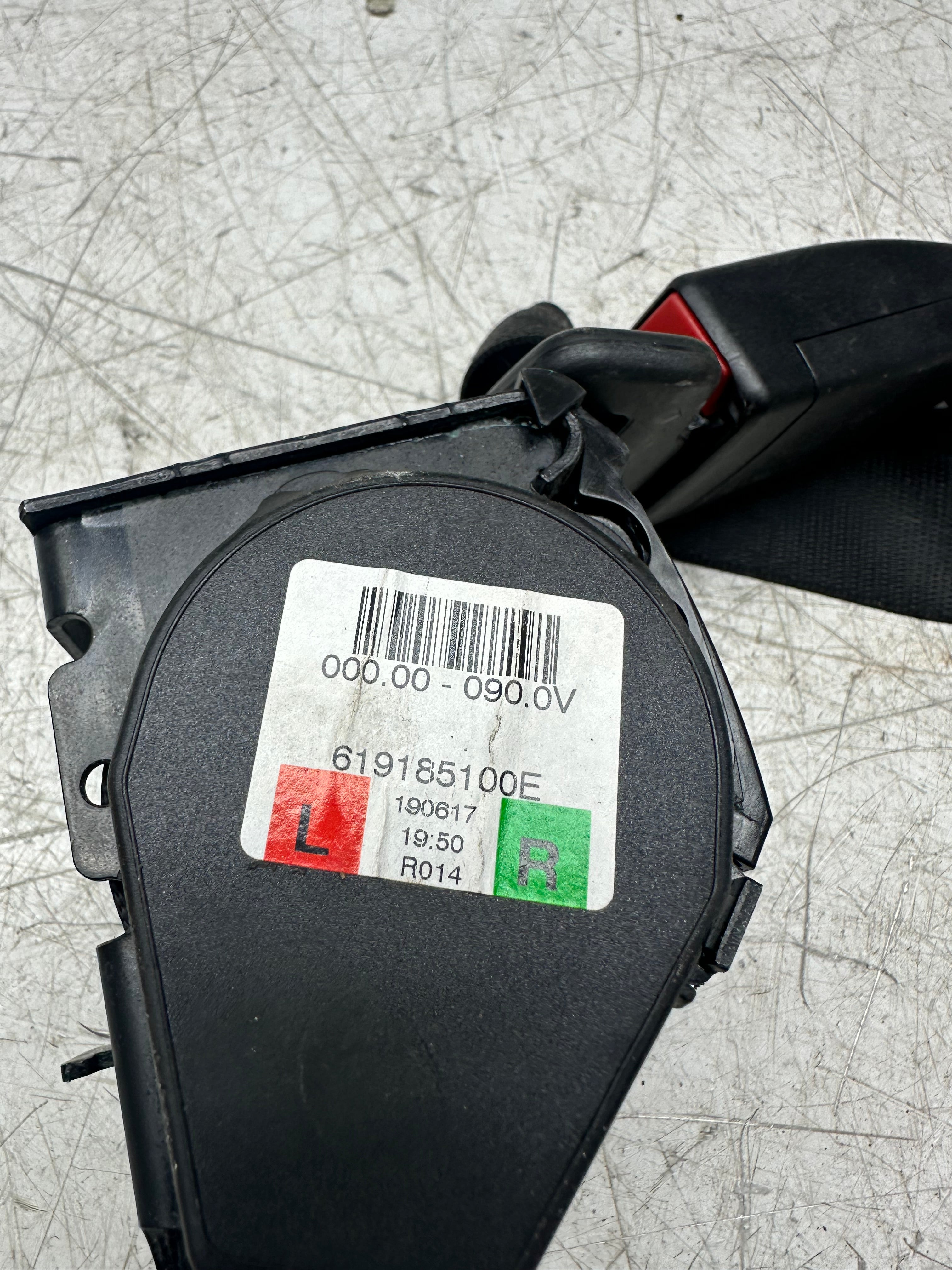 BMW 2 Series F22 Rear Seat Belt Left or Right Side 619185100E – 2013–2021
