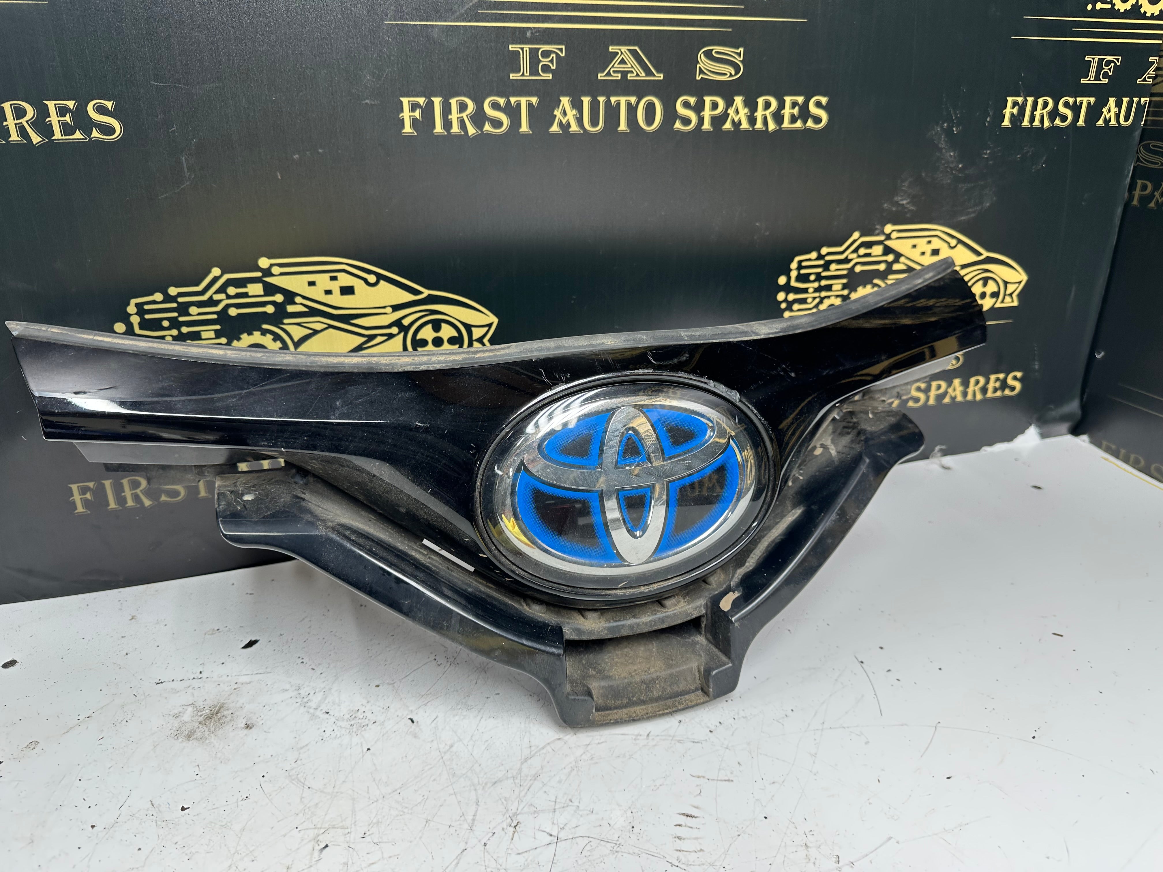 Toyota C-HR Grille with Emblem & Front Radar Distance Sensor (88215-F4010)