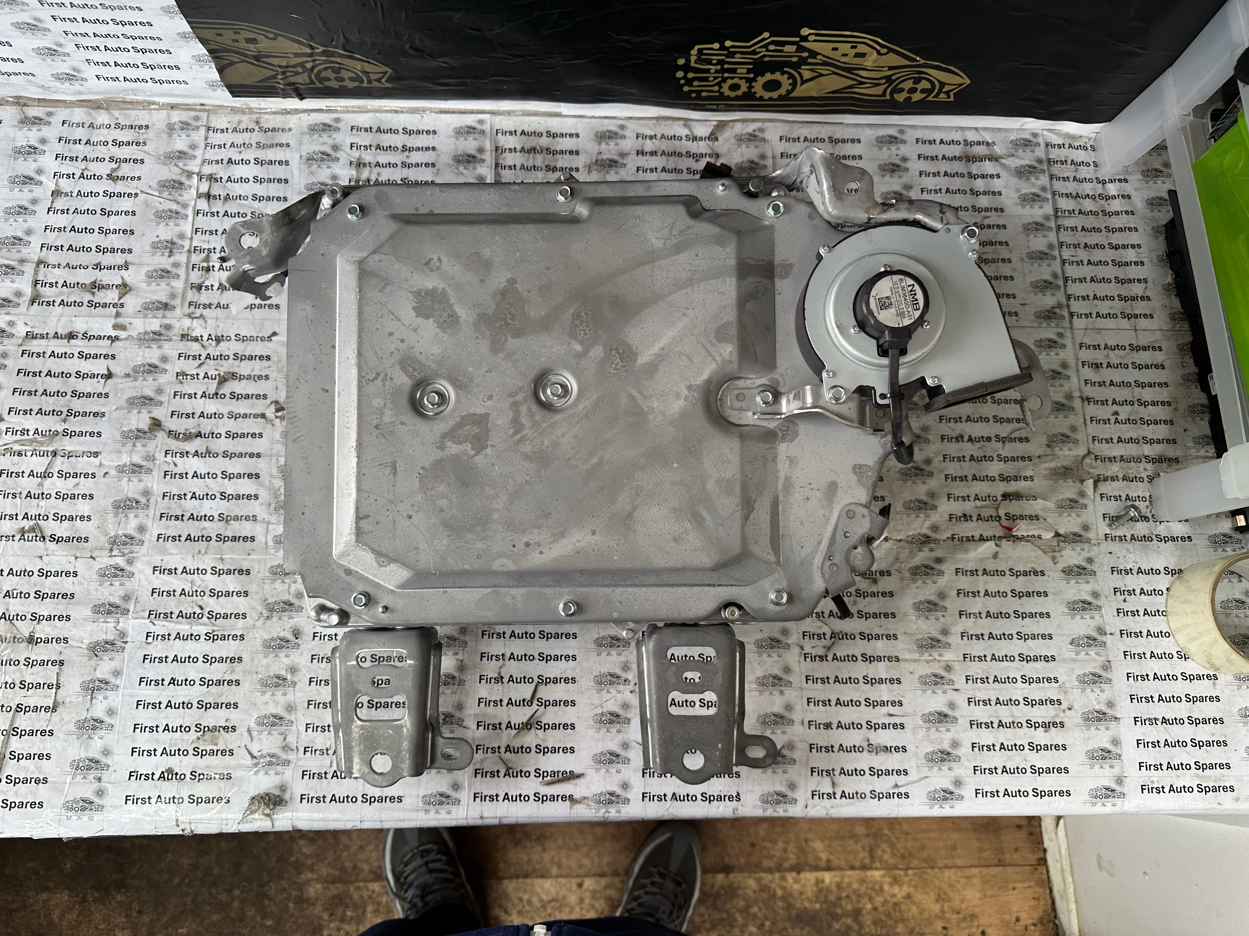 Toyota Electric Vehicle Charger Assembly J1 (G9090-42160)