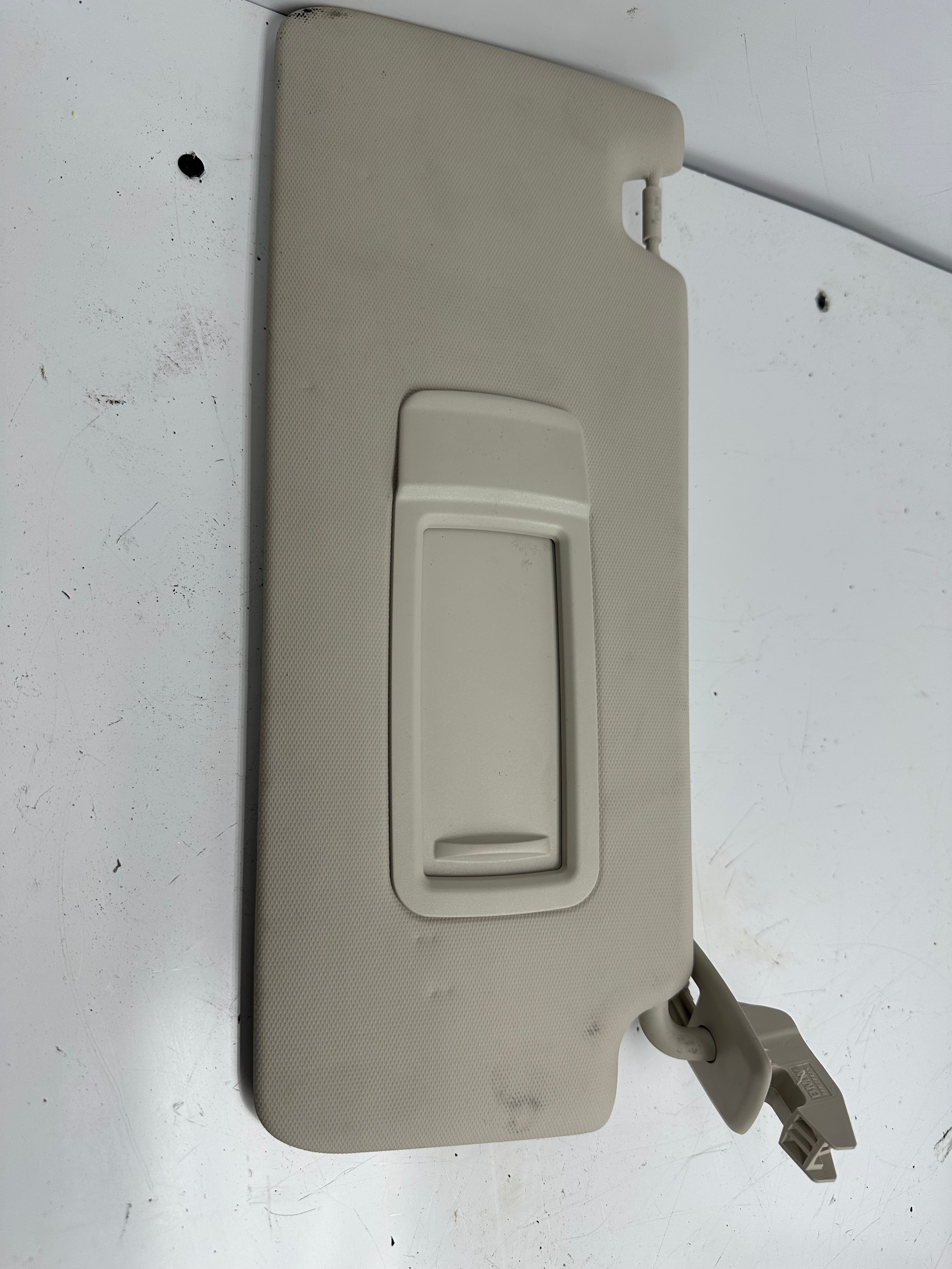 BMW 3 Series G20 330 Right Sun Visor (7481636-10) (07F110431B)