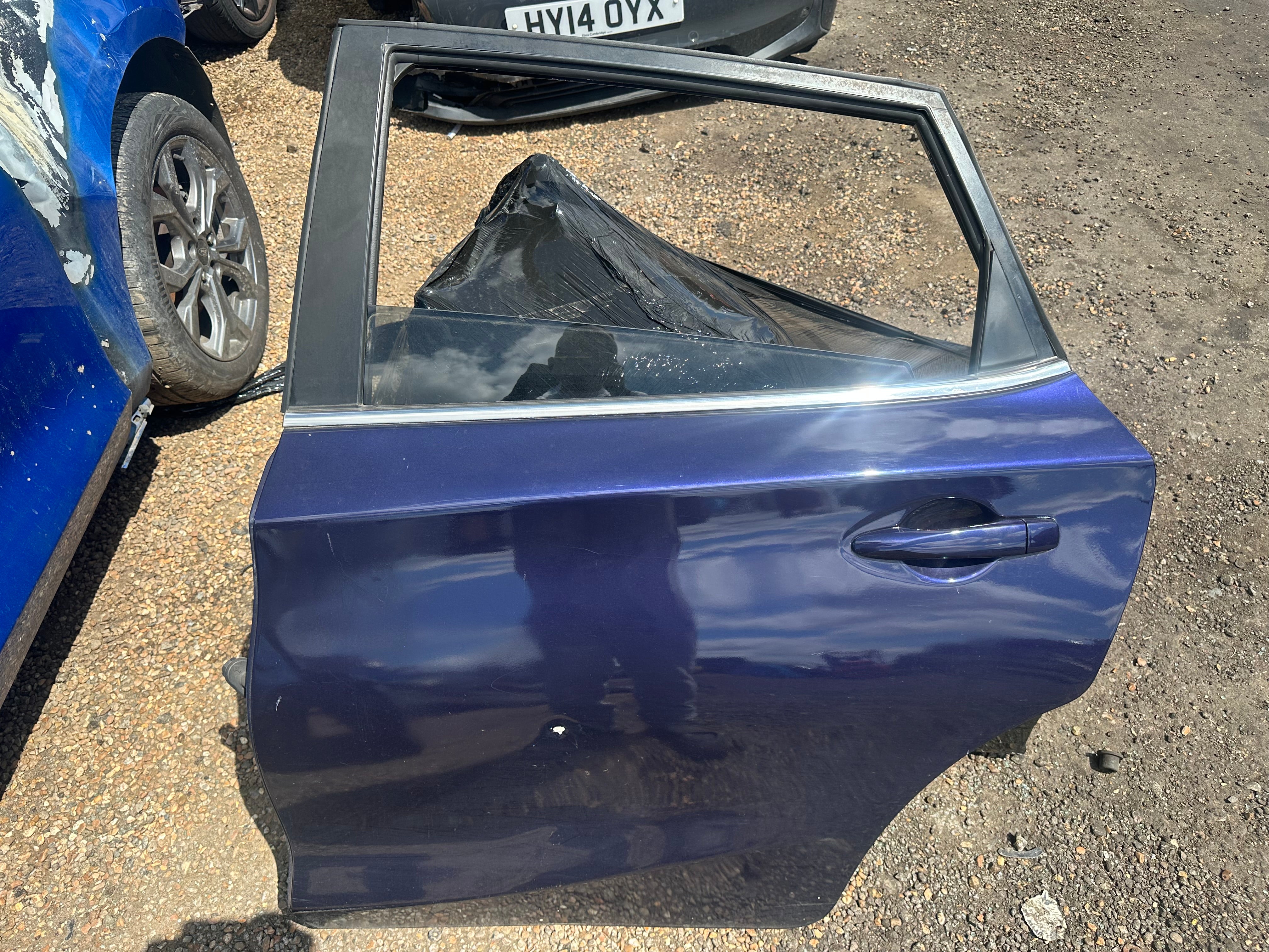 Nissan Pulsar 2014–2018 N/S/R Left Rear Door – Colour Code: RBR (Blue)