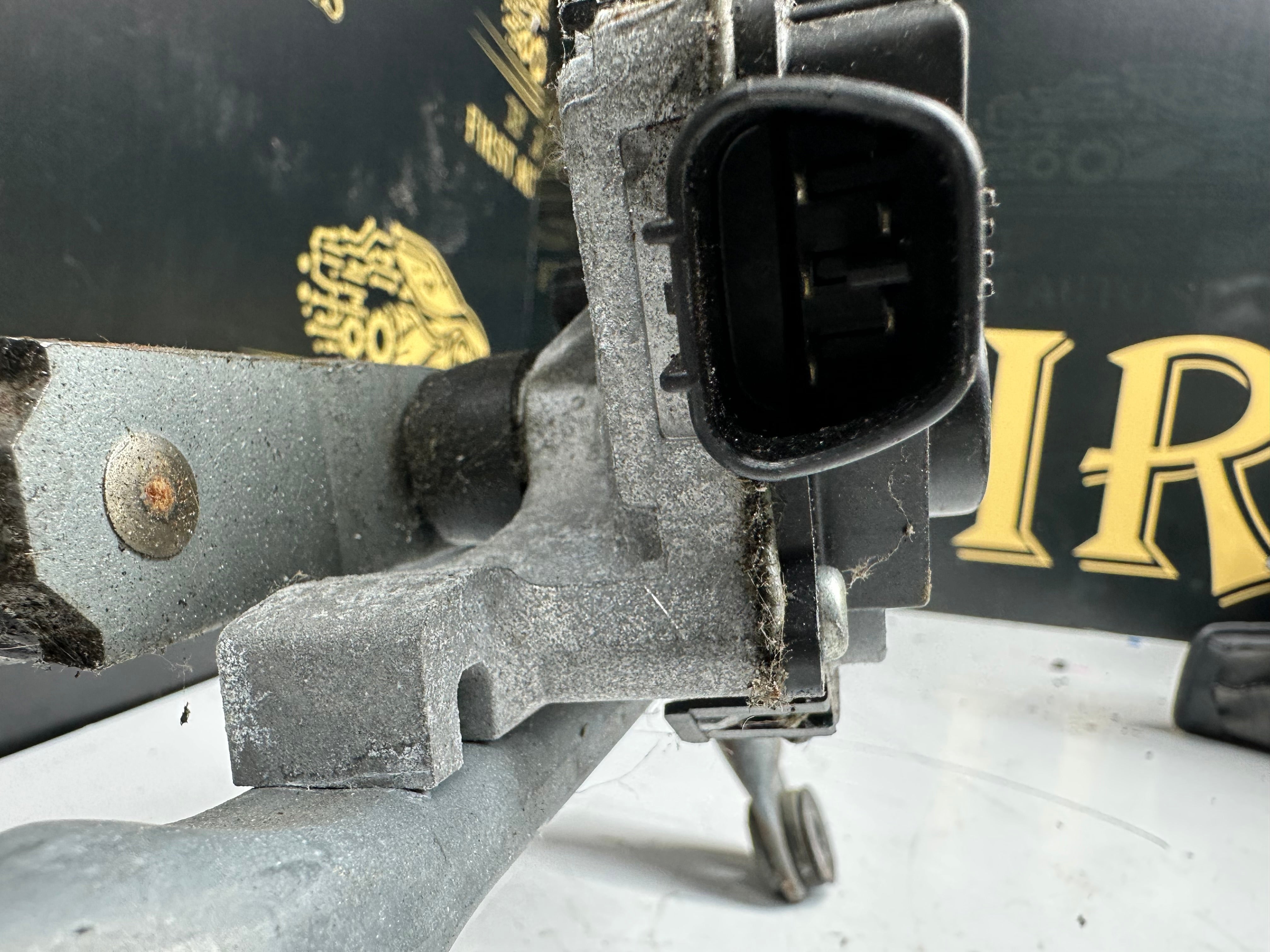 Toyota Yaris 2019 Front Wiper Motor & Linkage (85110-0D200) (159300-4124)