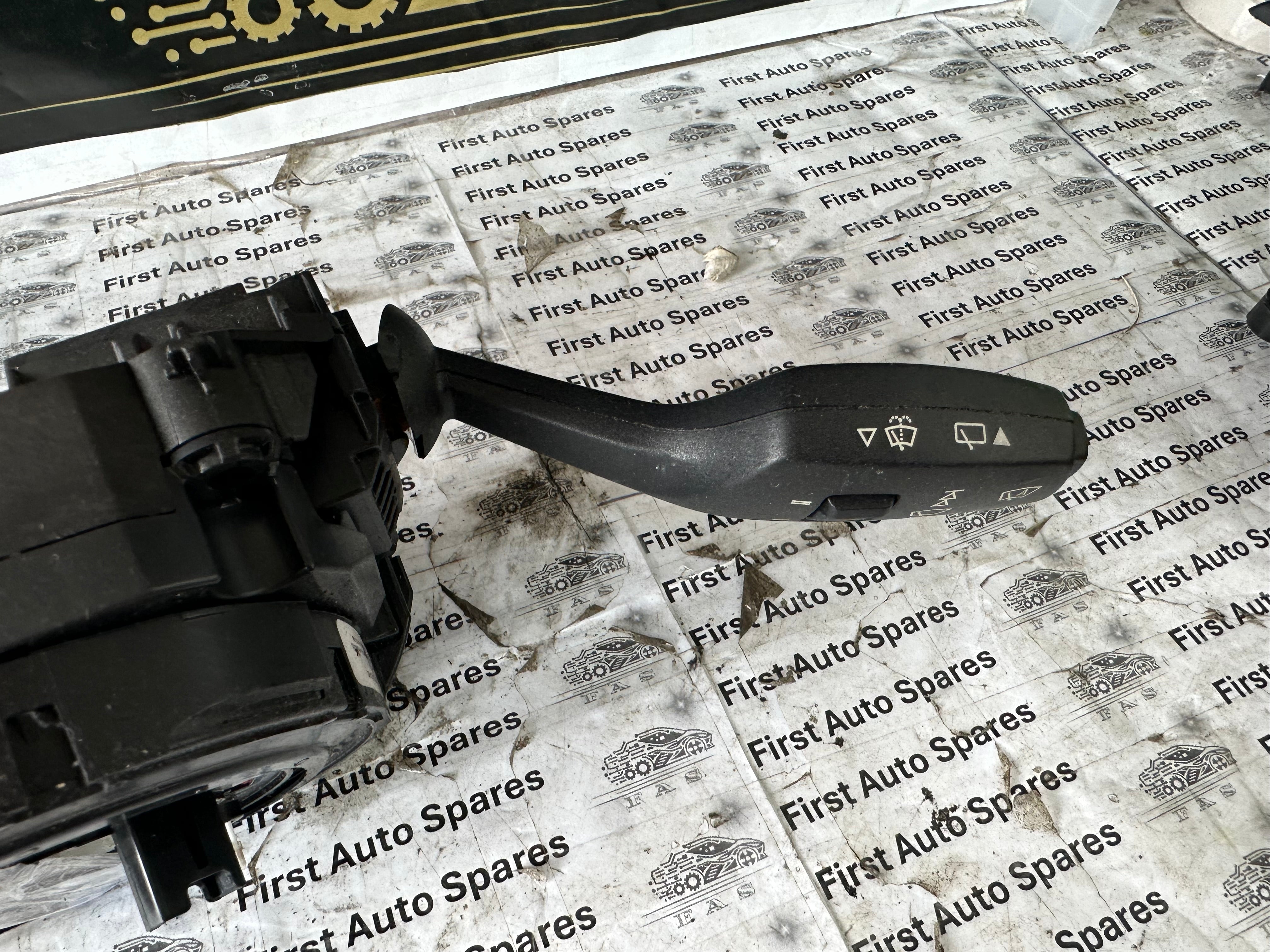 BMW 1 Series F20 Squib / Steering Column Switch (9351148-02) (10112162-02)