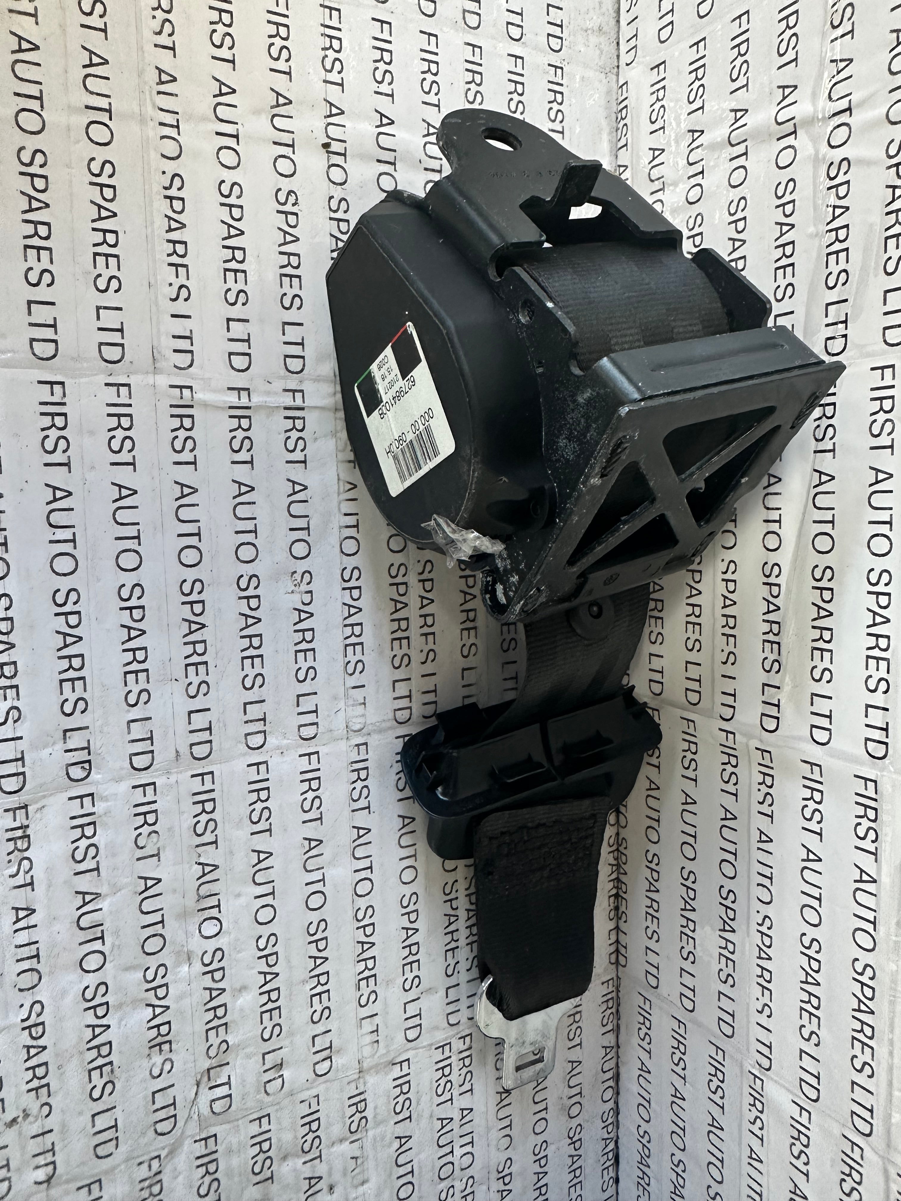 Jaguar XE 2018 Rear Centre Seat Belt (627984100B)