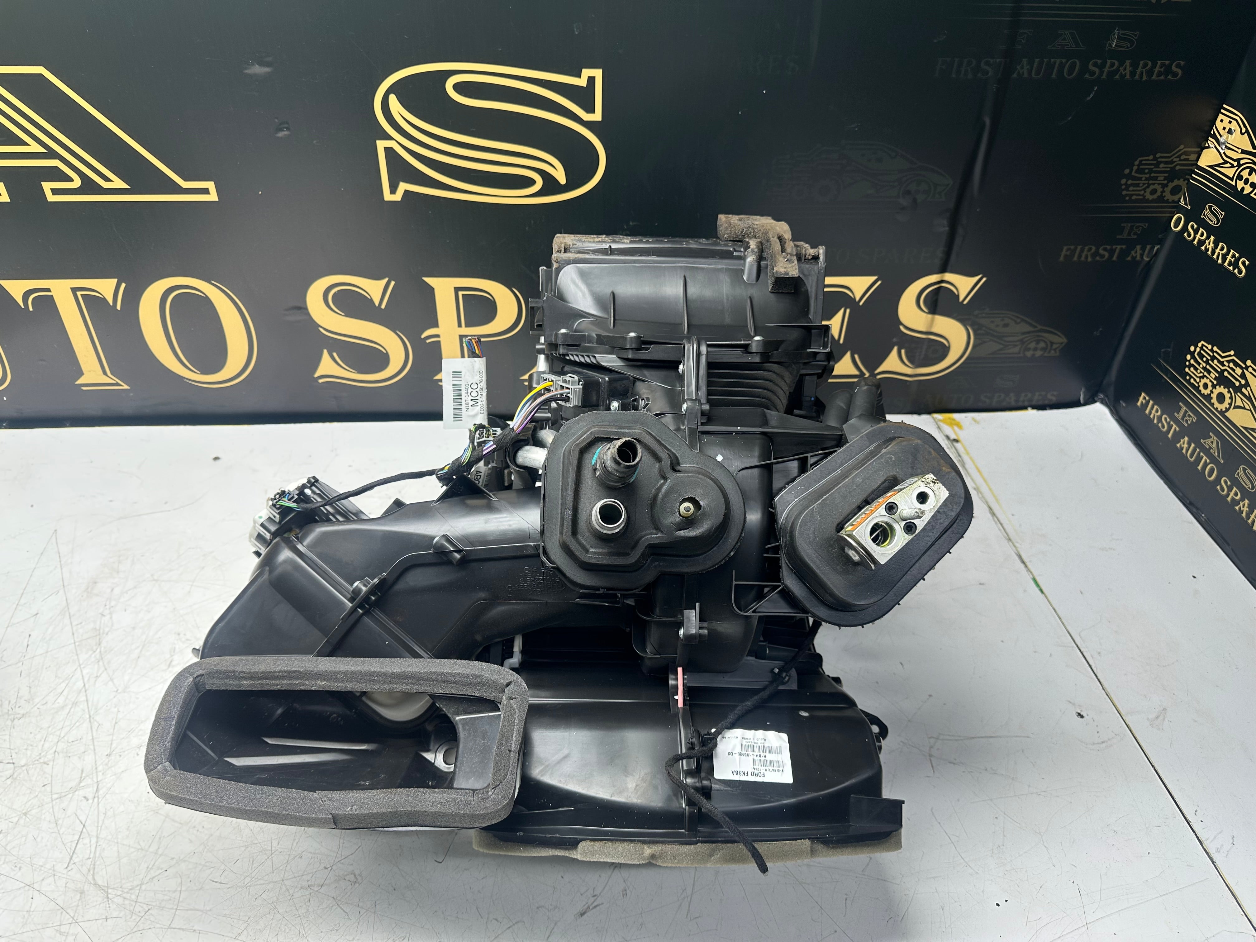 Ford 2021 Heater Matrix / Radiator / Core With A/C (H1BH-19B555-DG)