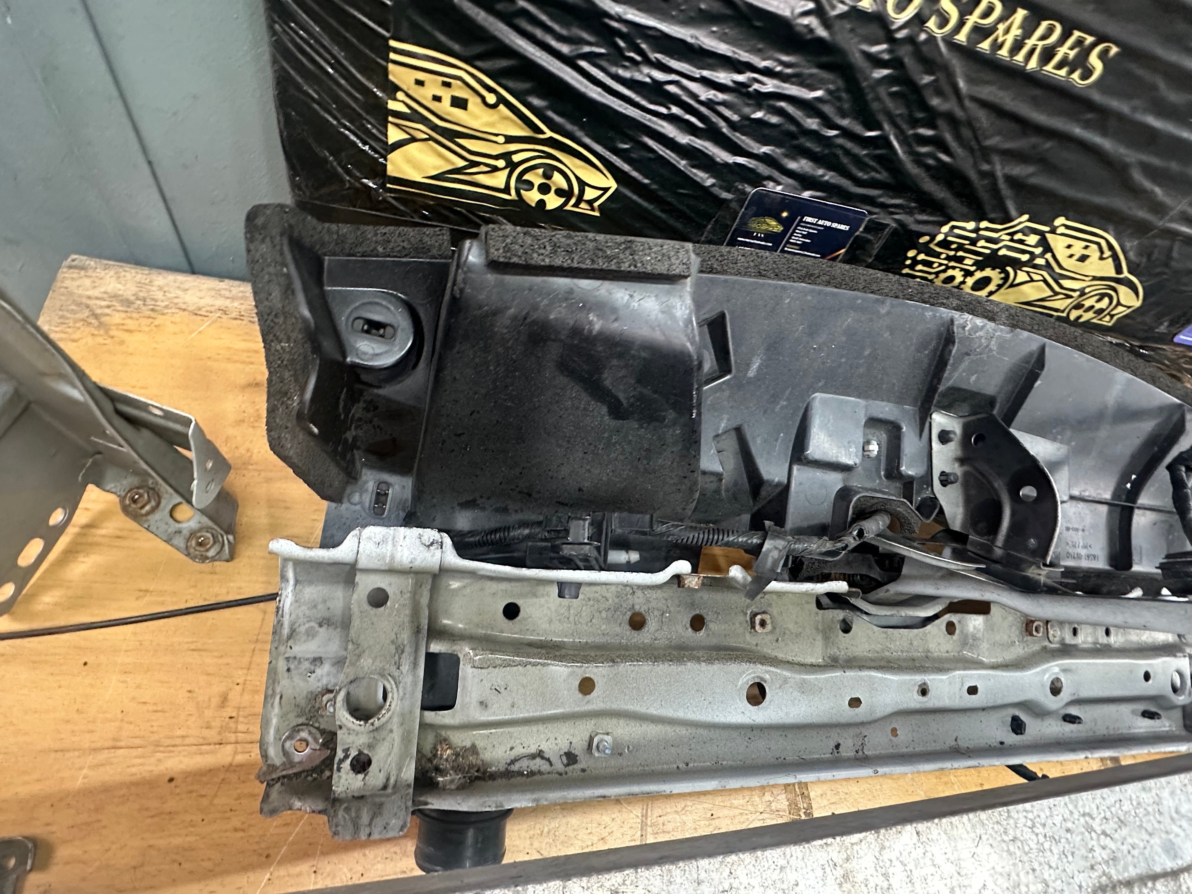 Toyota C-HR 2020 Complete Slam Panel