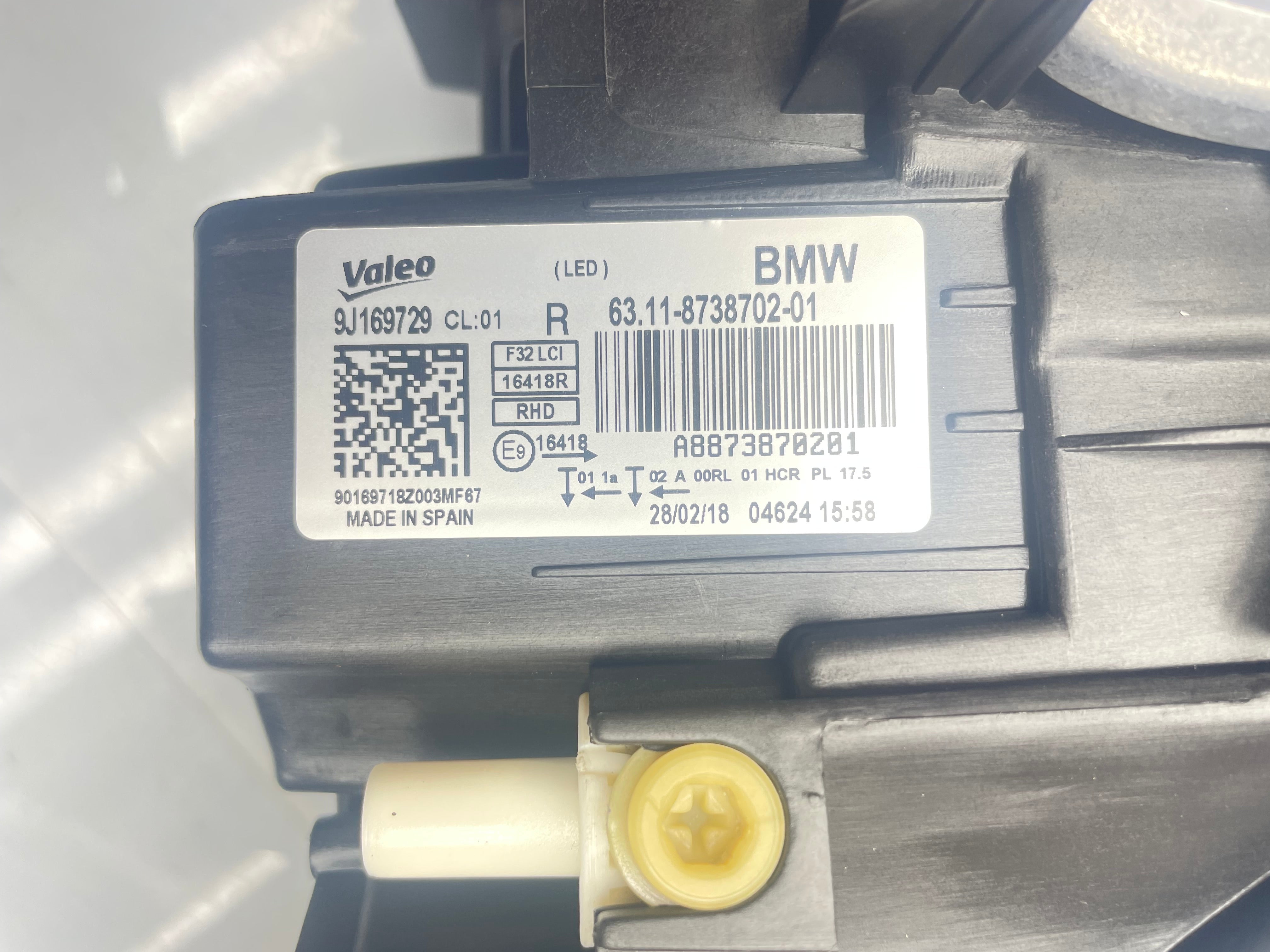 BMW 4 Series F32 LCI Complete LED Right Headlight (8738702-01)