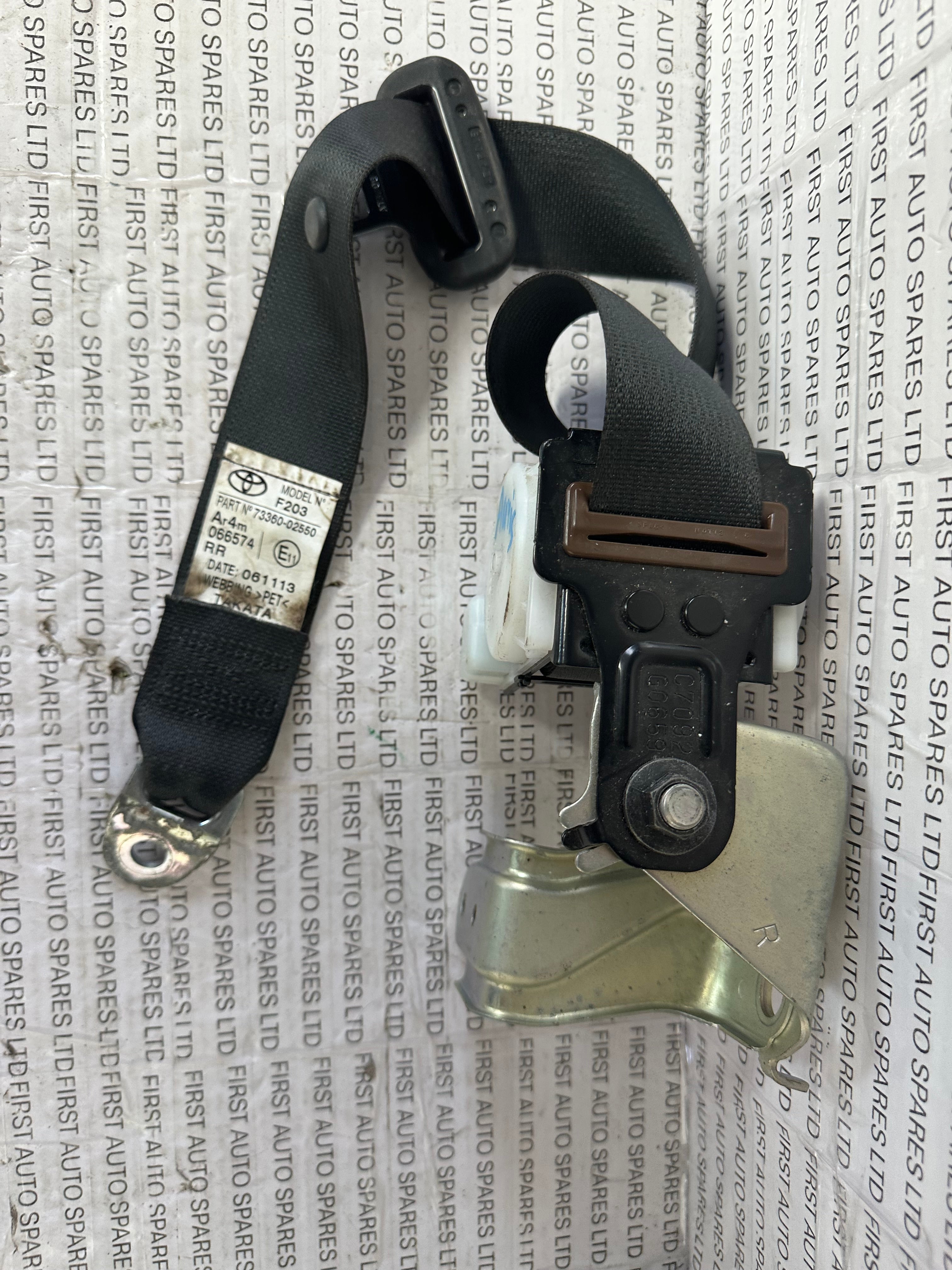 Toyota Auris 2013-2016 Rear Seat Belt (73360-02550)