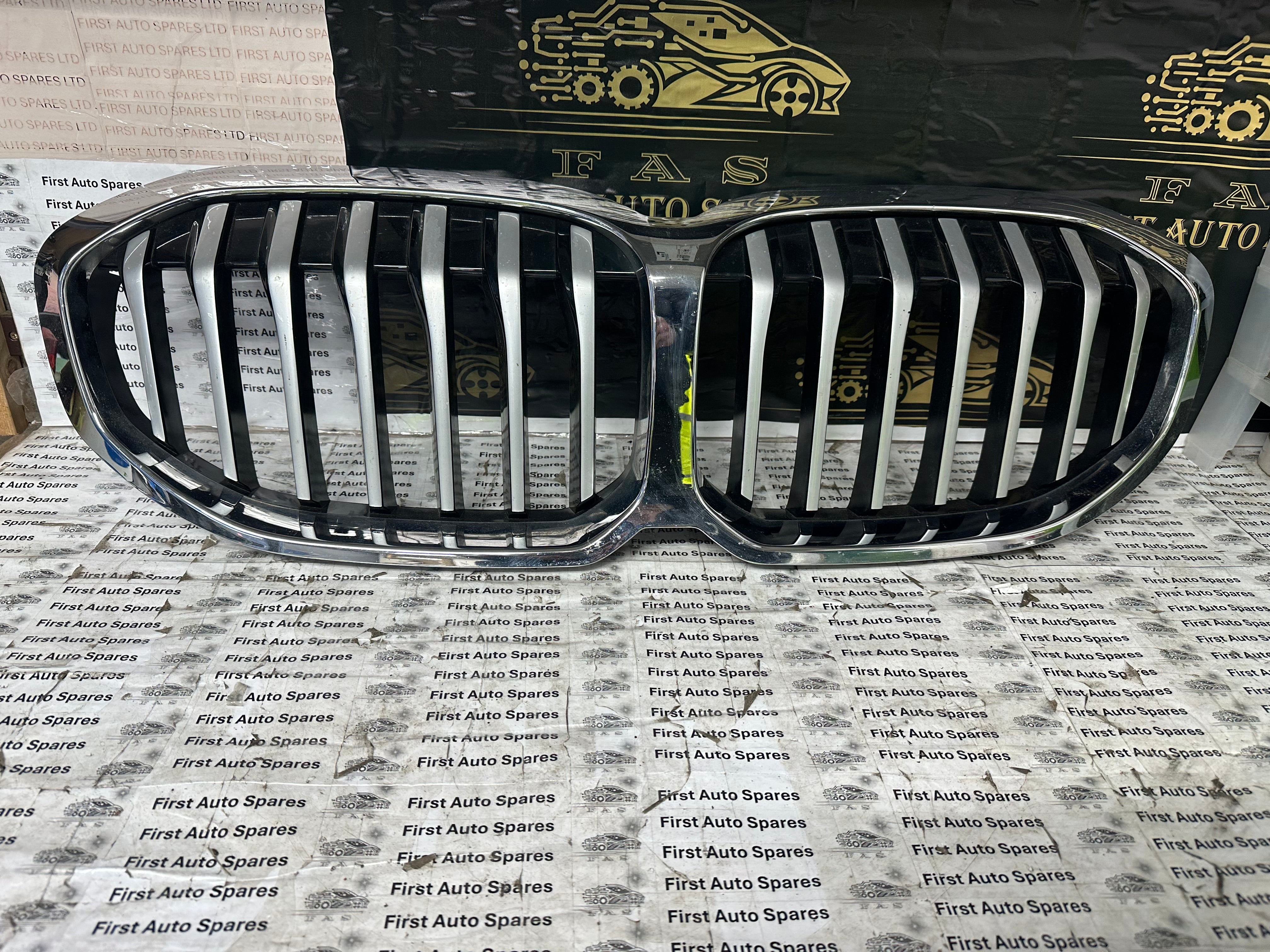BMW 1 Series F40 Front Grille 2019-2023