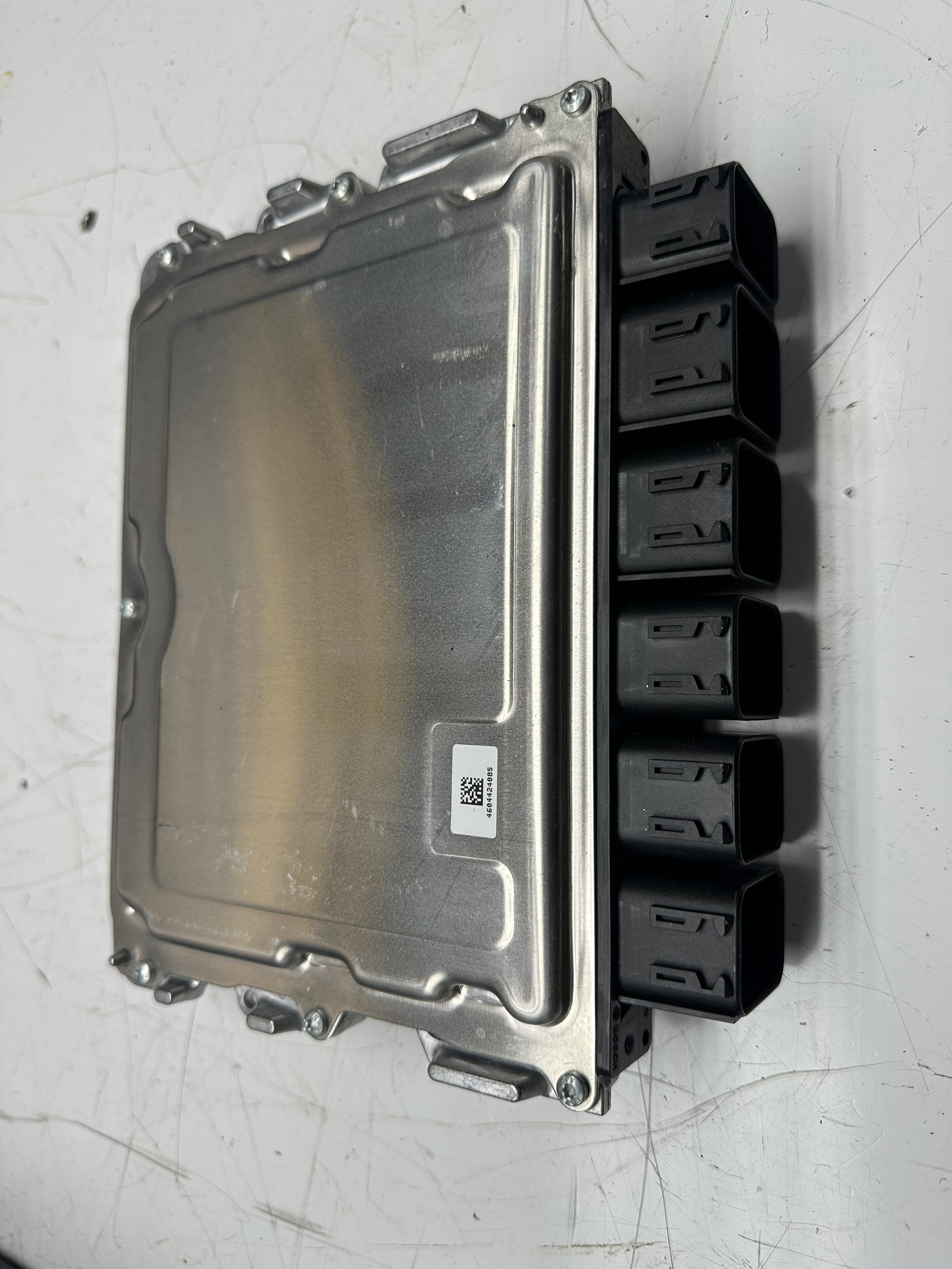 BMW 3 Series G20 Engine Control Unit (ECU) 2.0 Petrol 225kW 2024 (5A8F928-01)