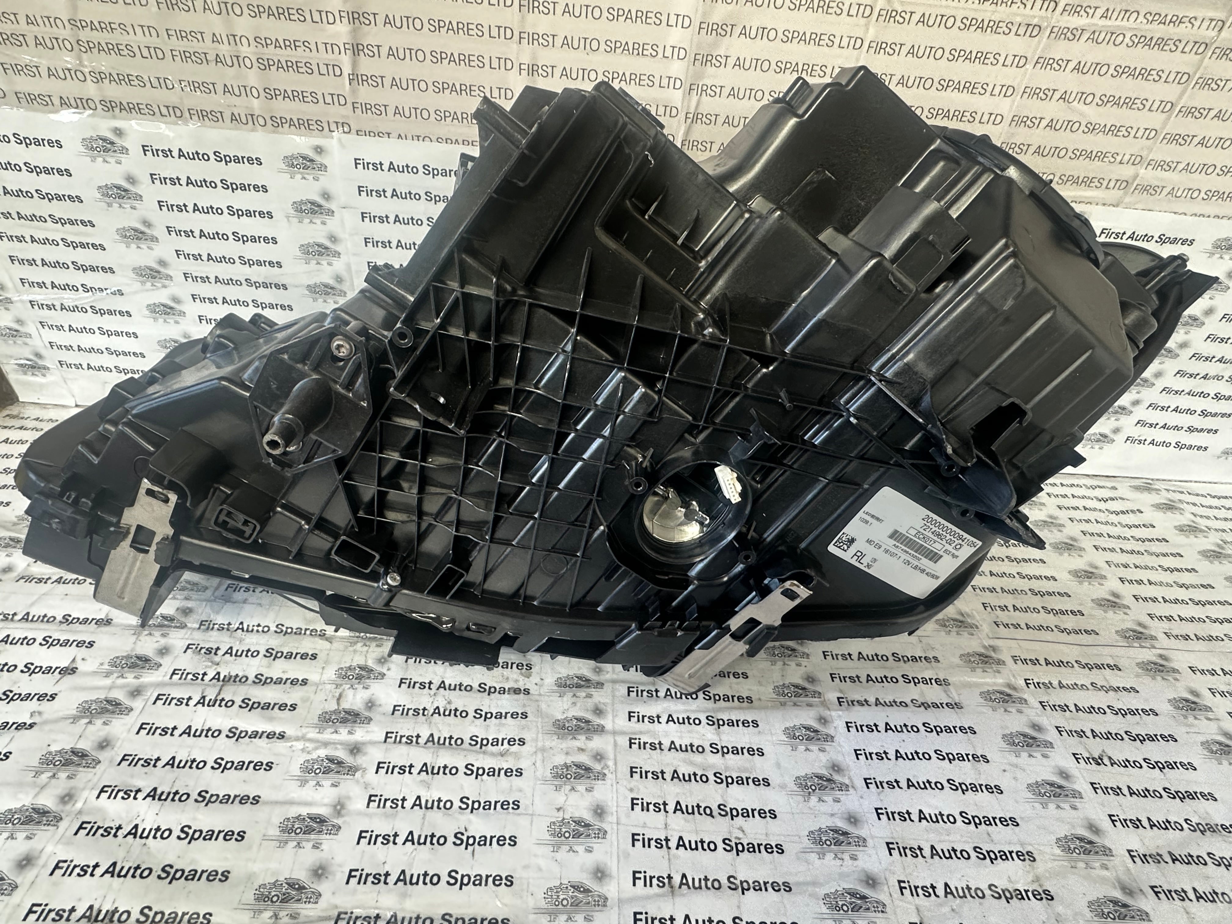 BMW 5 Series Adaptive LED Right Headlight G30 G31 F90 (7214962-02)