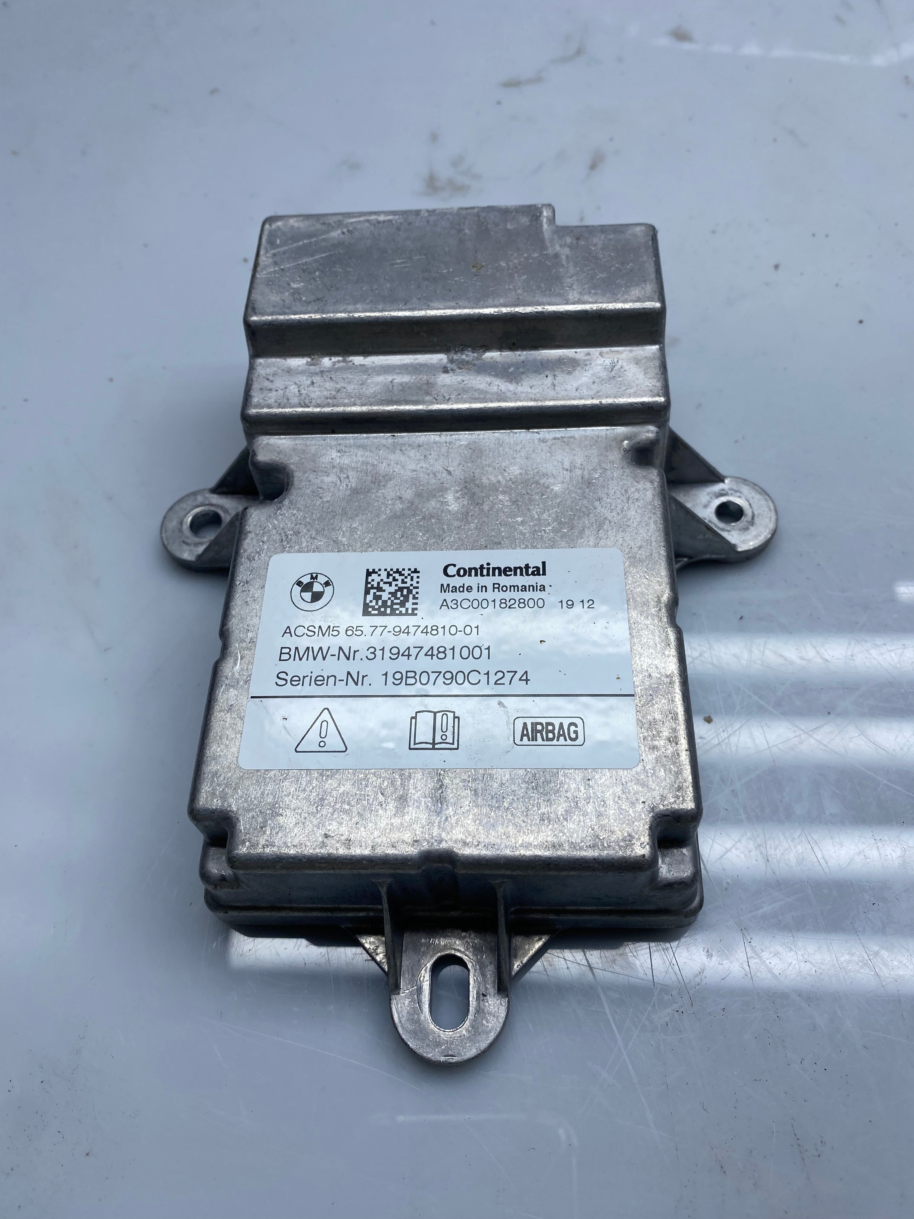 BMW 5 Series G30 Airbag Control Module (ACSM5) – 2017–2020 (9474810)