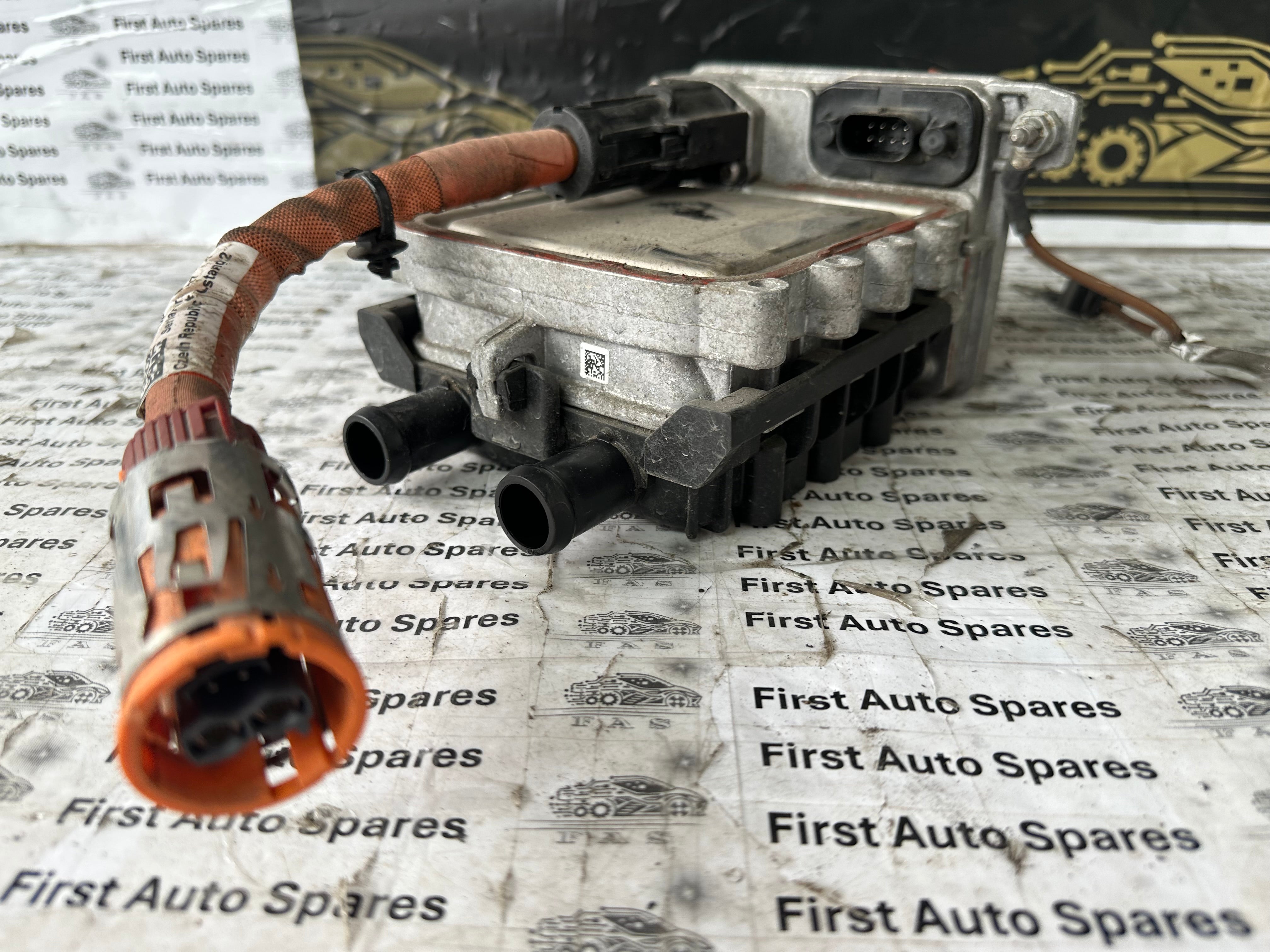 Mercedes-Benz Sprinter Electric Coolant Heater (A0008357300)