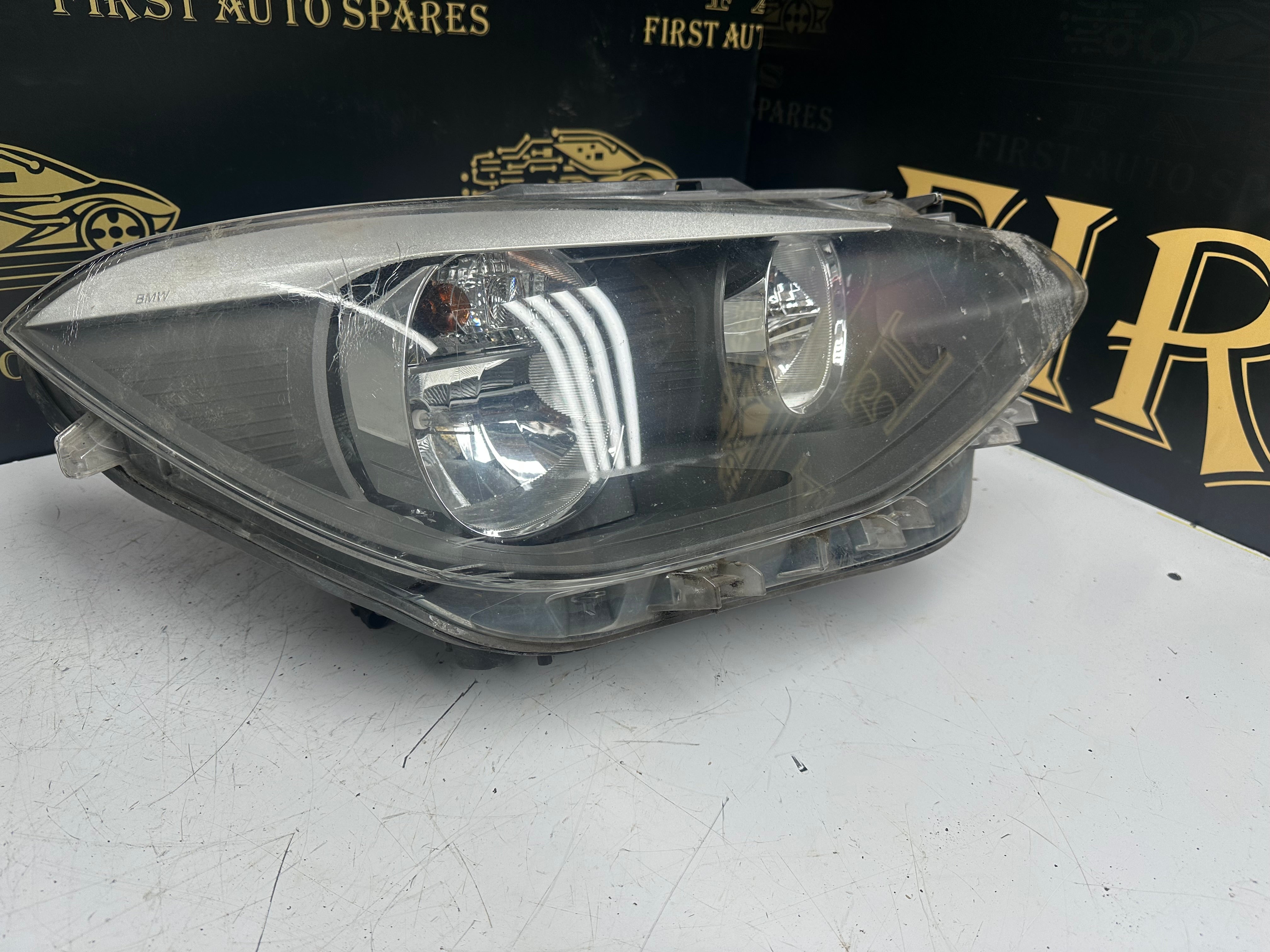 BMW 1 Series F20 F21 Halogen Right Headlight (7229686-07)