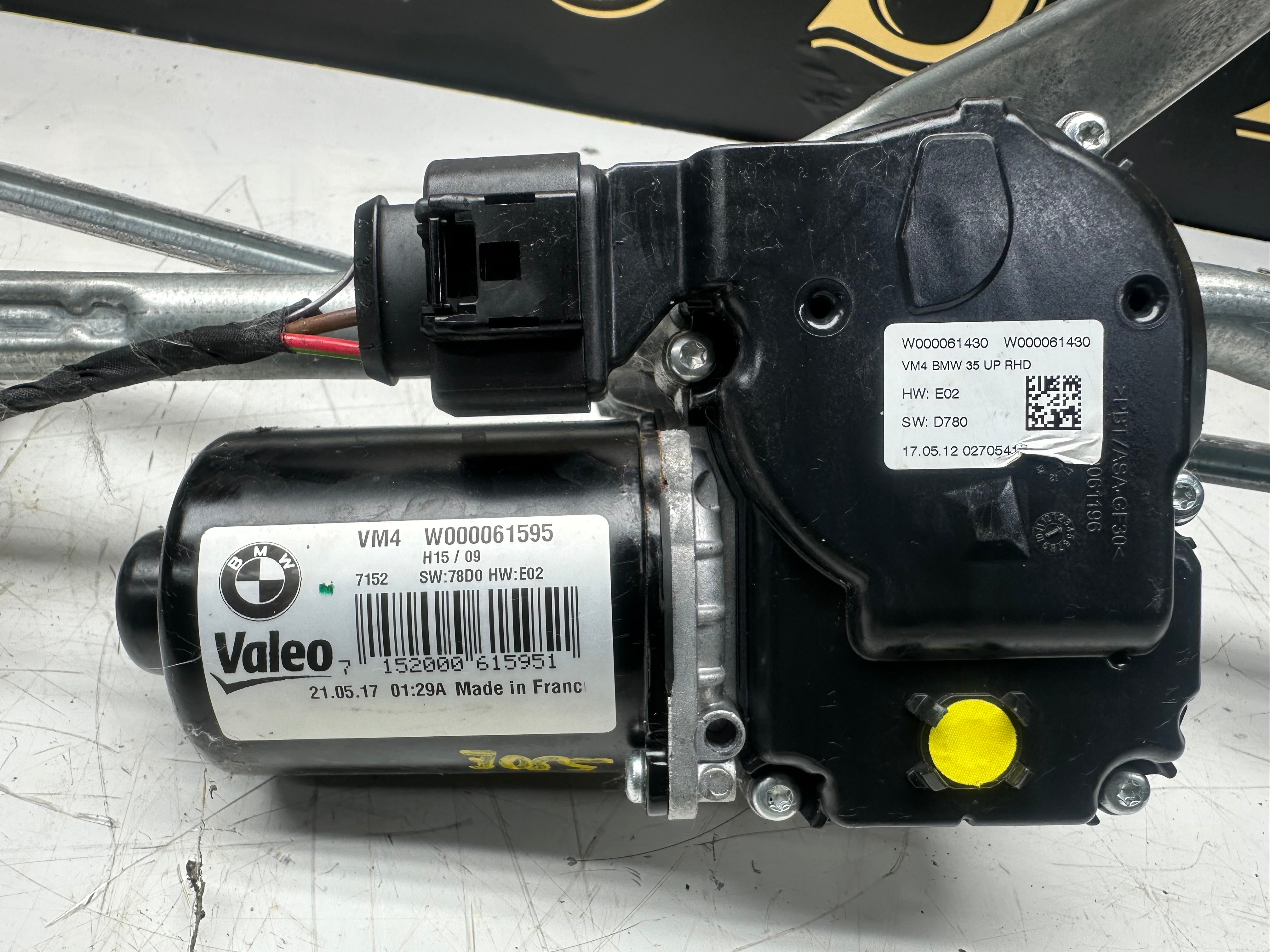 BMW 5 Series G30 G31 Front Wiper Motor (W000061595) (W000061430)