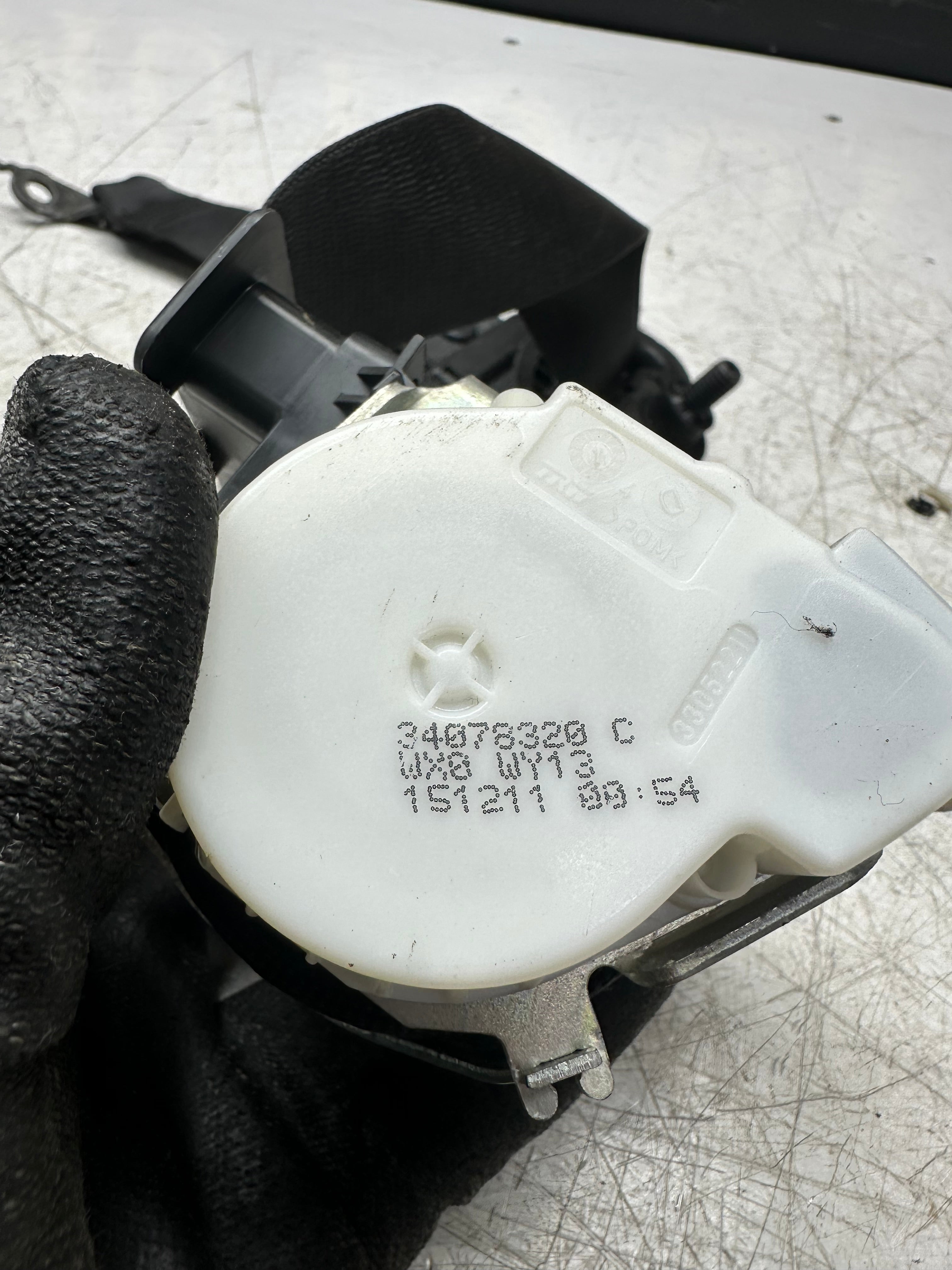 BMW 1 Series F20 / F21 Front Seat Belt – Left Passenger Side (34078320C)