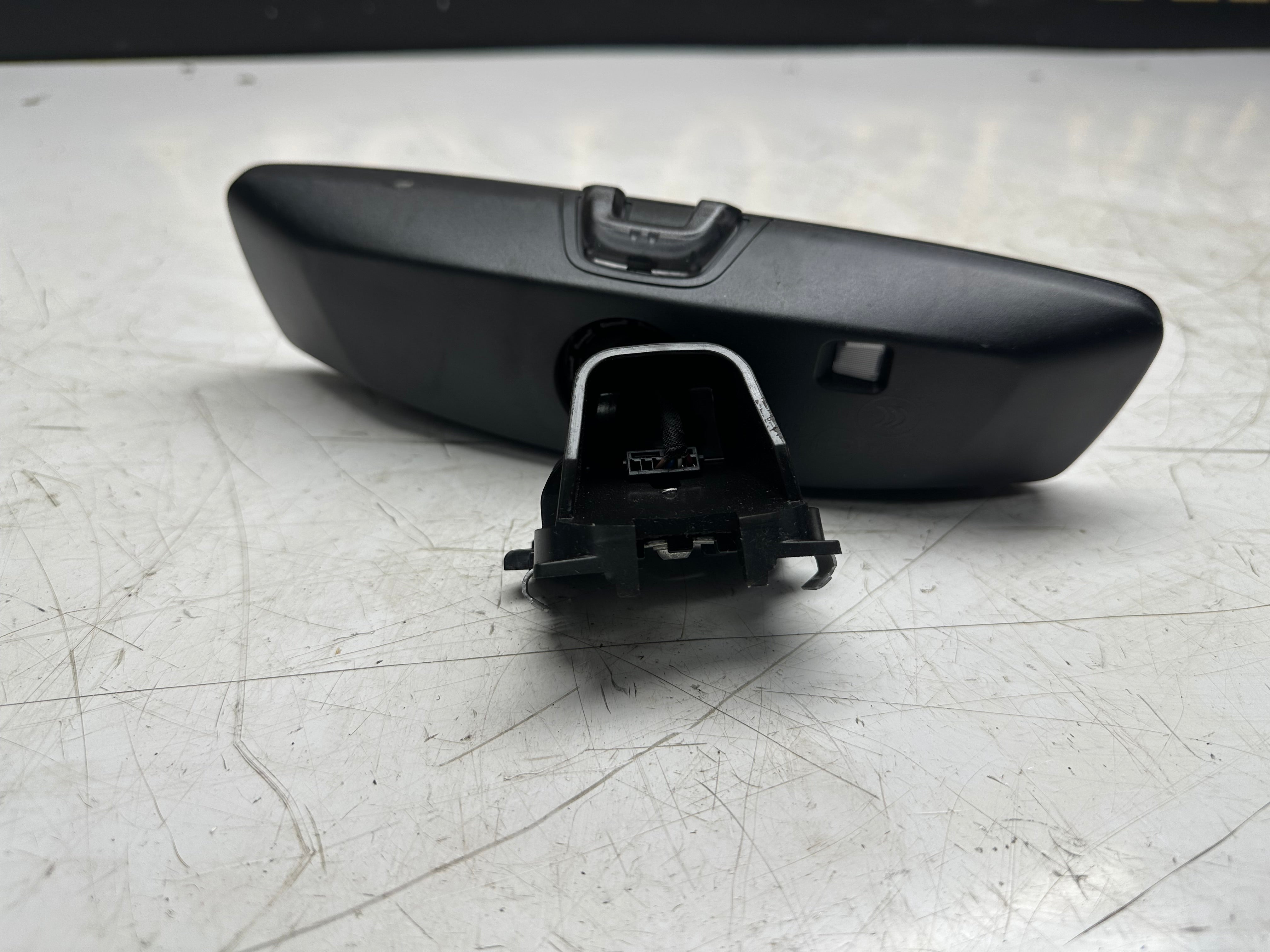BMW X5 G05 2022 Front Windscreen Rear View Mirror (9438989)