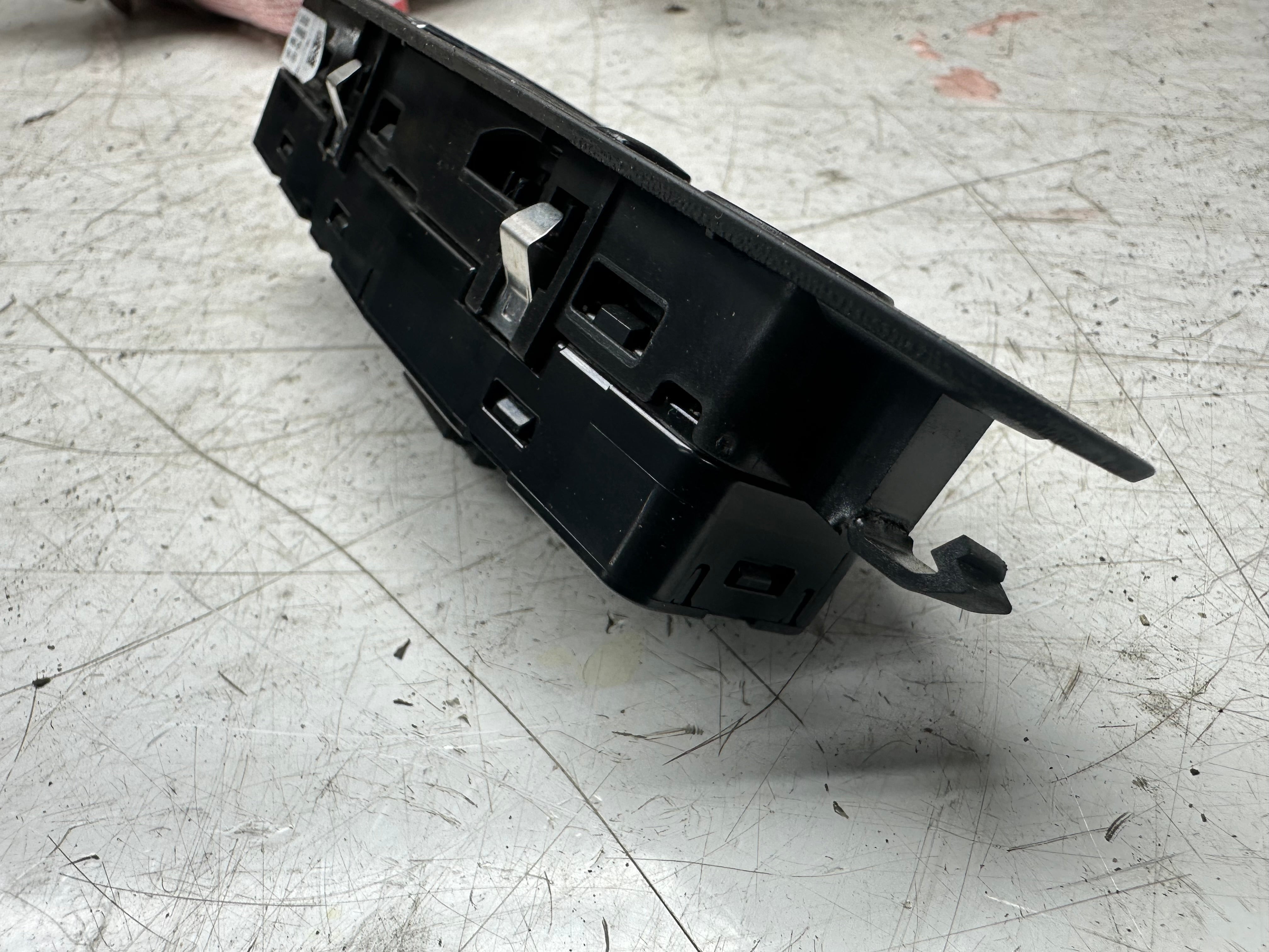 BMW F30 F80 2011–2018 Electric Window Switch Front (9362112-01)