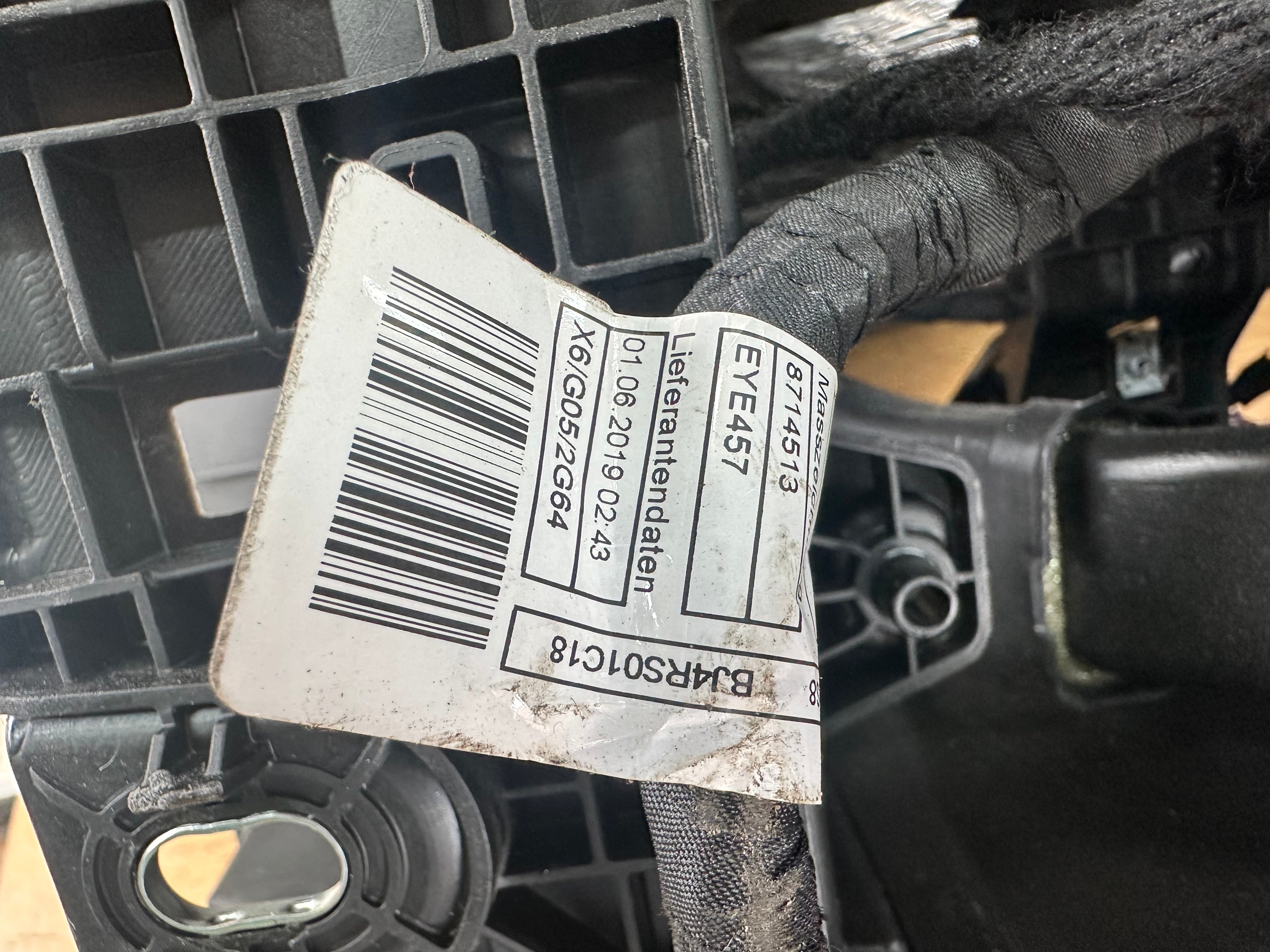 BMW X5 G05 2019 Center Console (939987309) (6521913785449) (9399726)