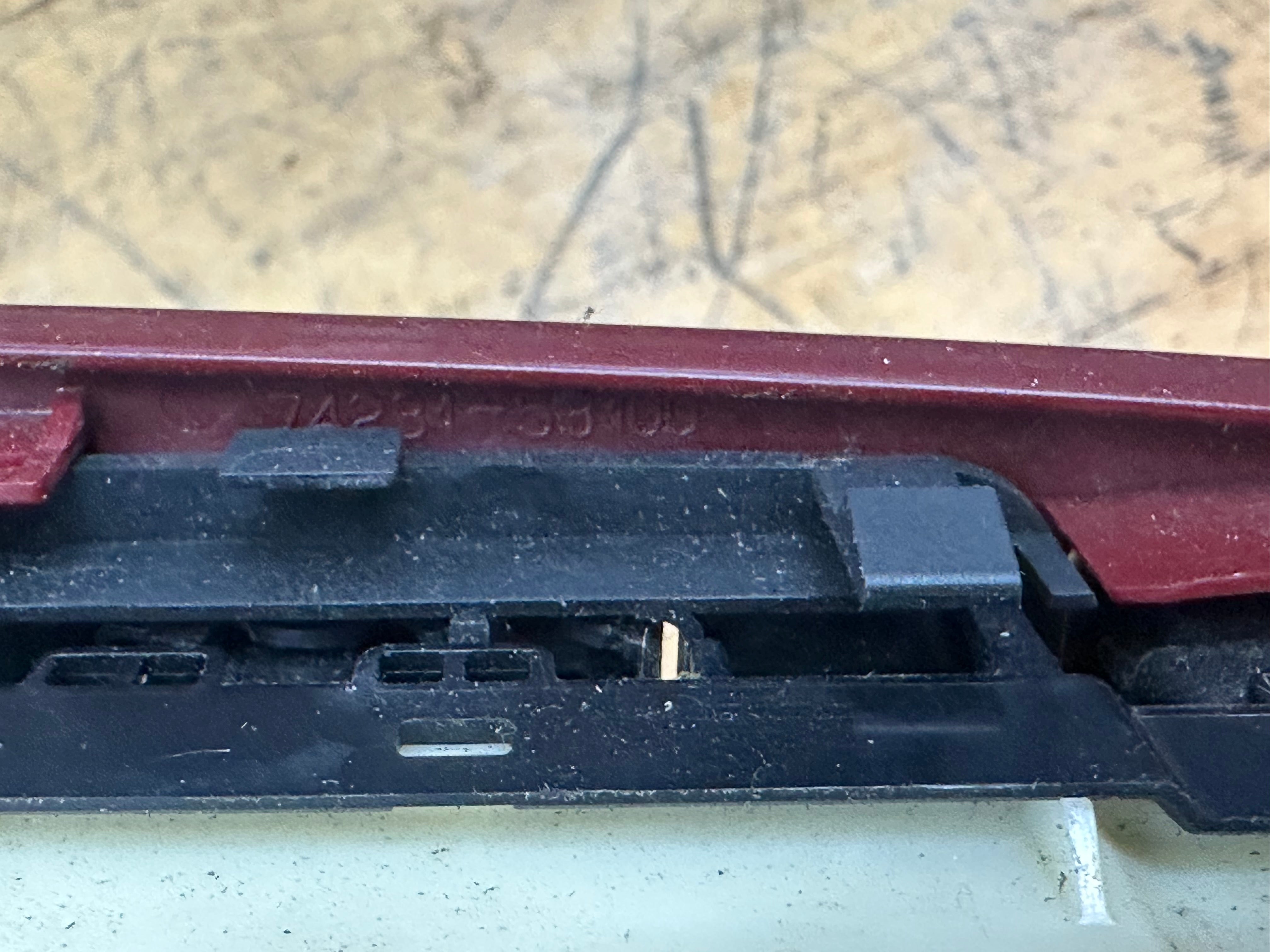 Lexus IS250 Saloon 2009 Front Right Driver’s Door Window Switch (84040-53070)