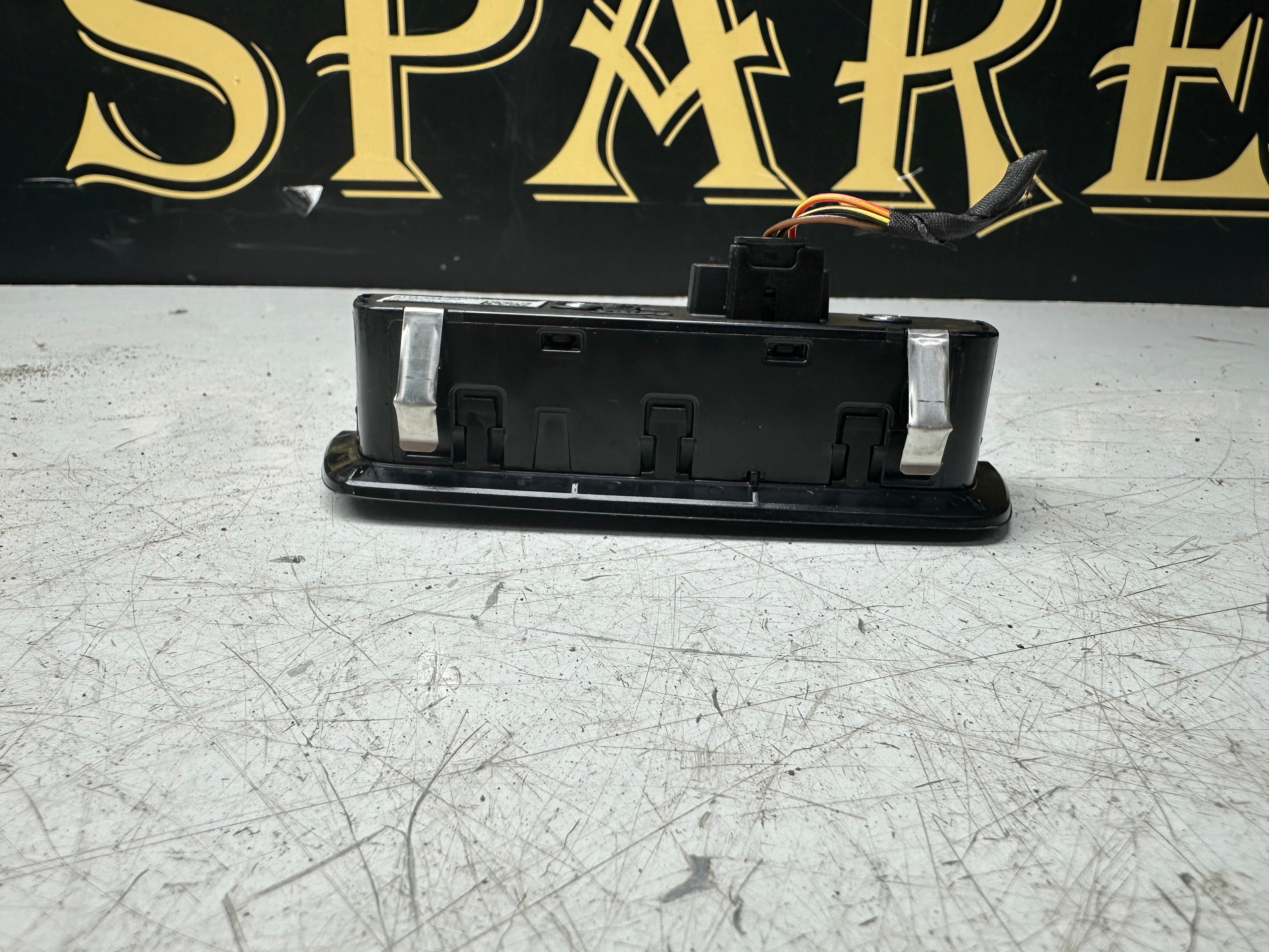 BMW 3 Series G20 / G21 Light Switch E1182002-0B  2018–2022