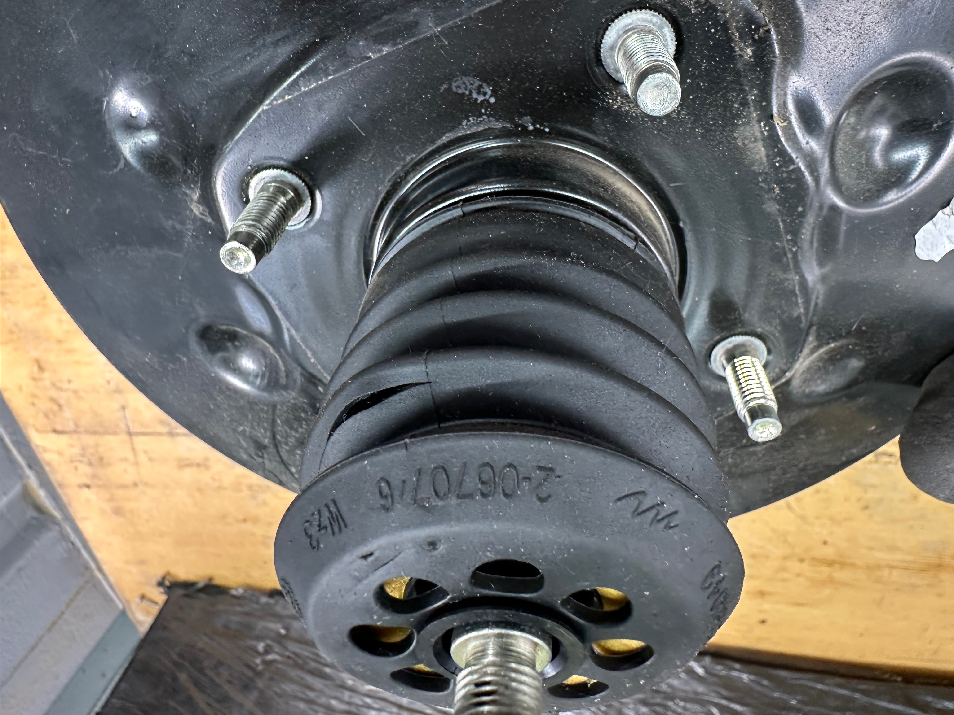 Nissan Juke 2014–2019 Brake Servo with Master Cylinder (46007 1KW2B)