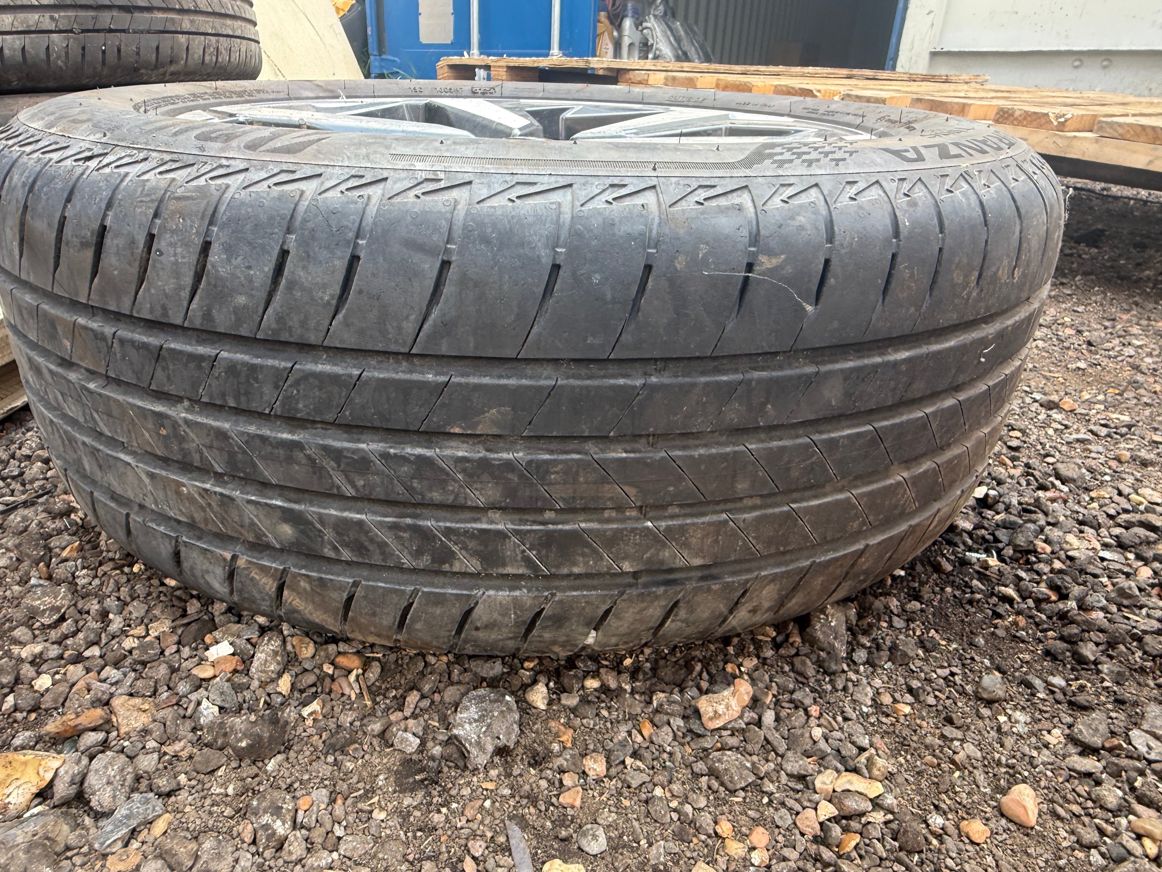 Nissan Qashqai J12 2021-2024 18" Alloy Wheel & Tyre 235/55/18