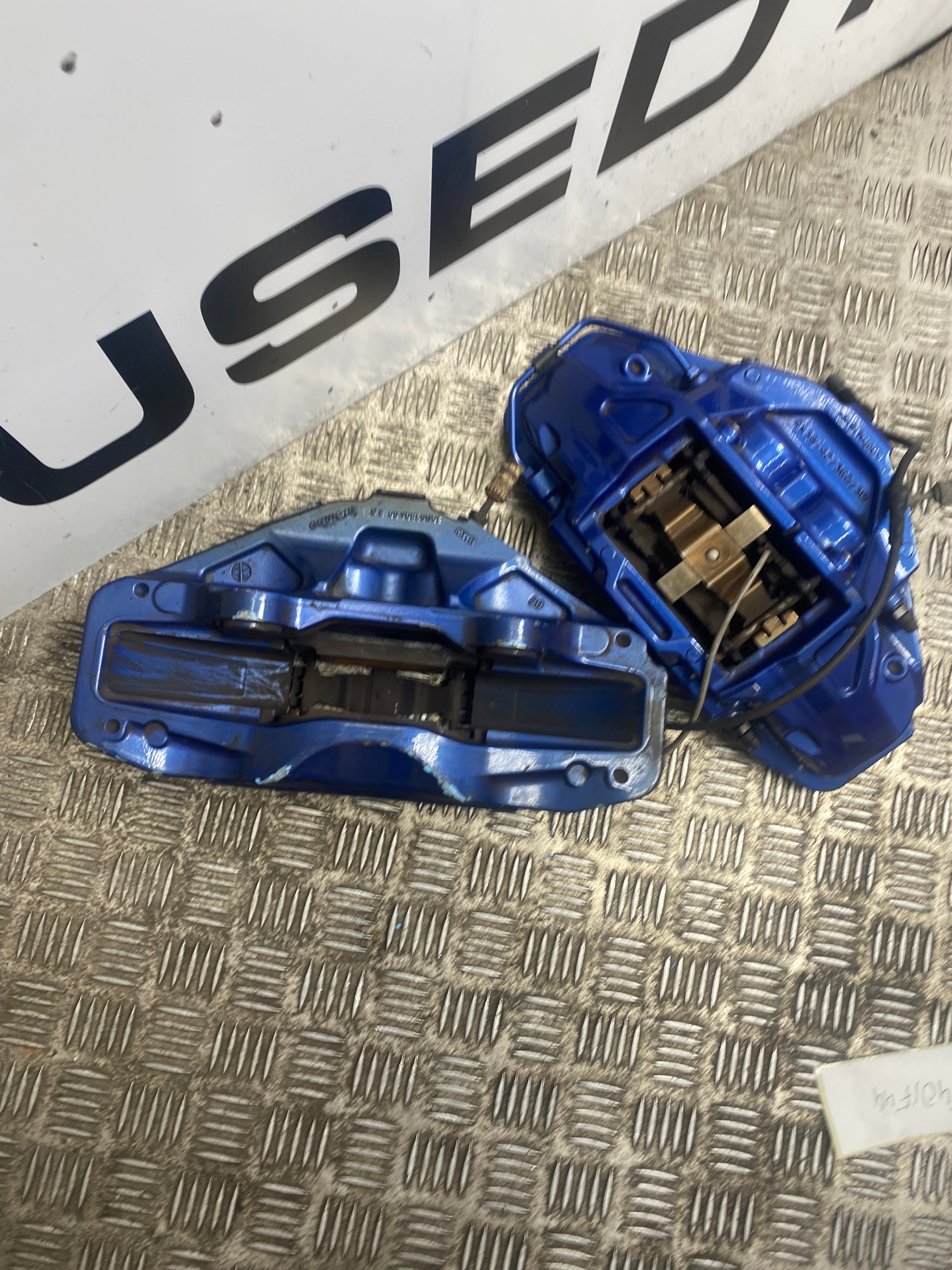BMW 1 Series F70 Front Brake Calipers 4-Piston 38/42 – 360/30mm