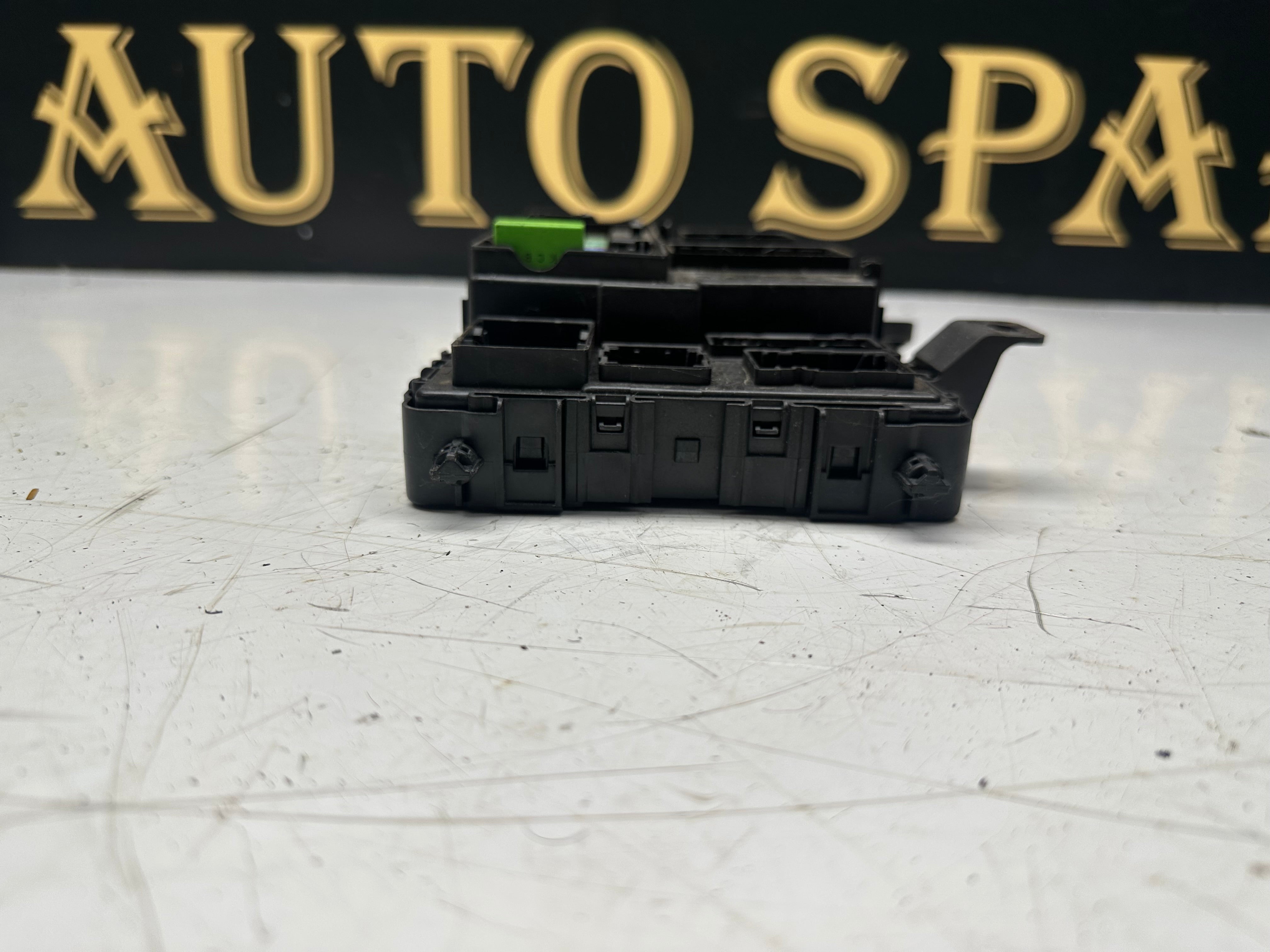 Ford Transit Custom Transit MK8 BCM Body Control Module Fuse Box (JK2T-15604-FAE)