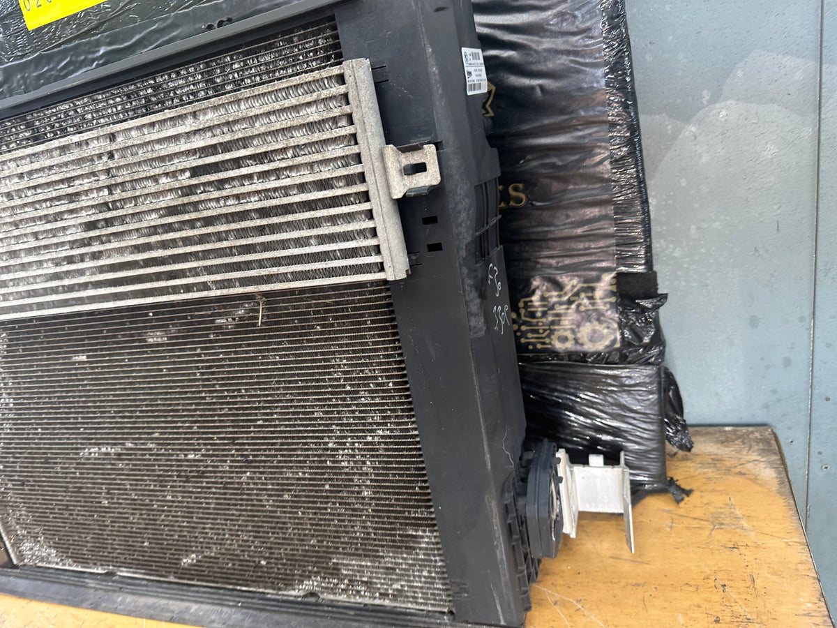 BMW 3 Series F30 330e 2015–19 LCI Hybrid Petrol Complete Radiator Pack (8625431)