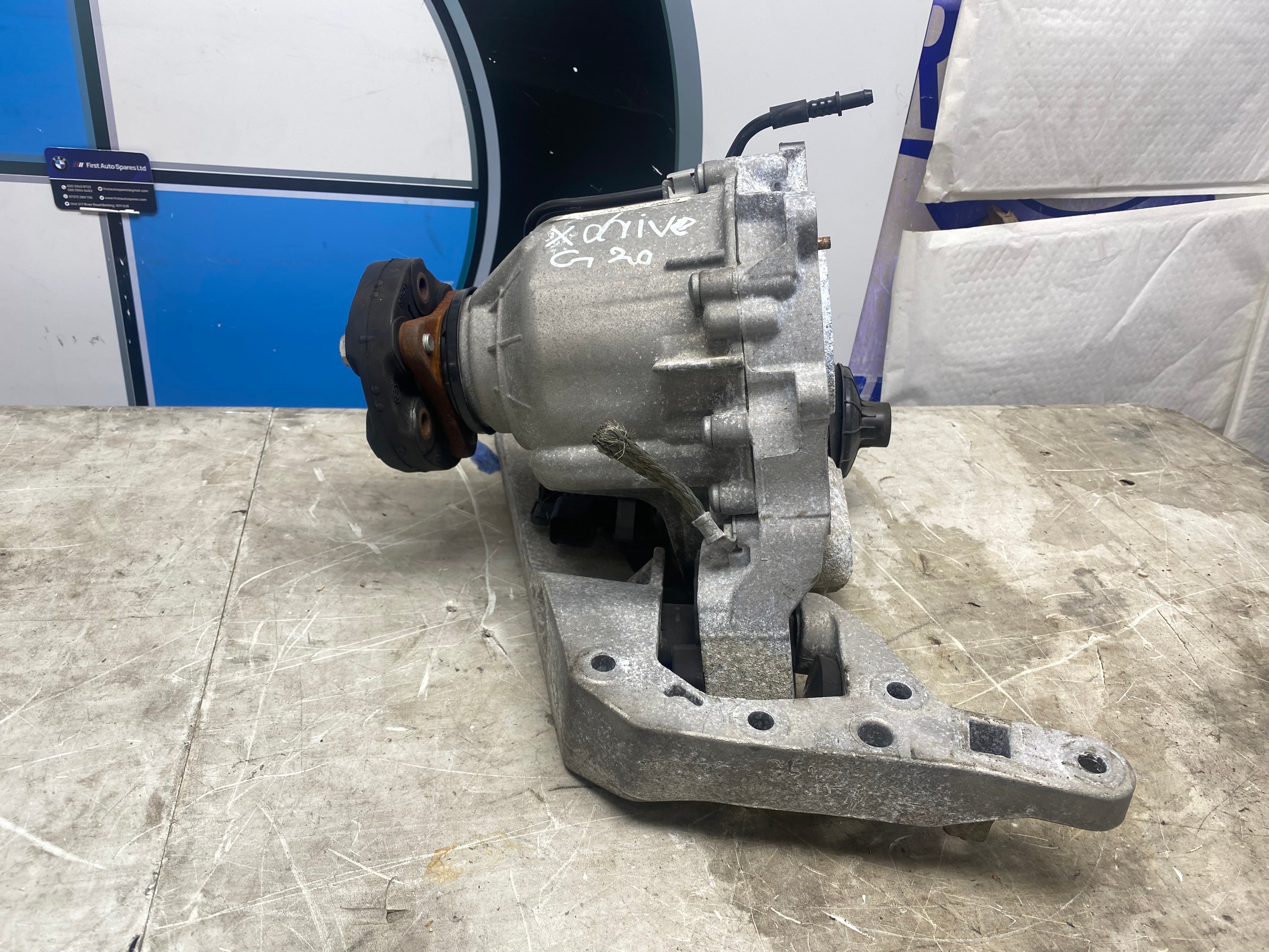 BMW G20 / G21 / G30 / G31 / G01 / G02 Automatic Torque Splitter – 2019–2024 (13774410)