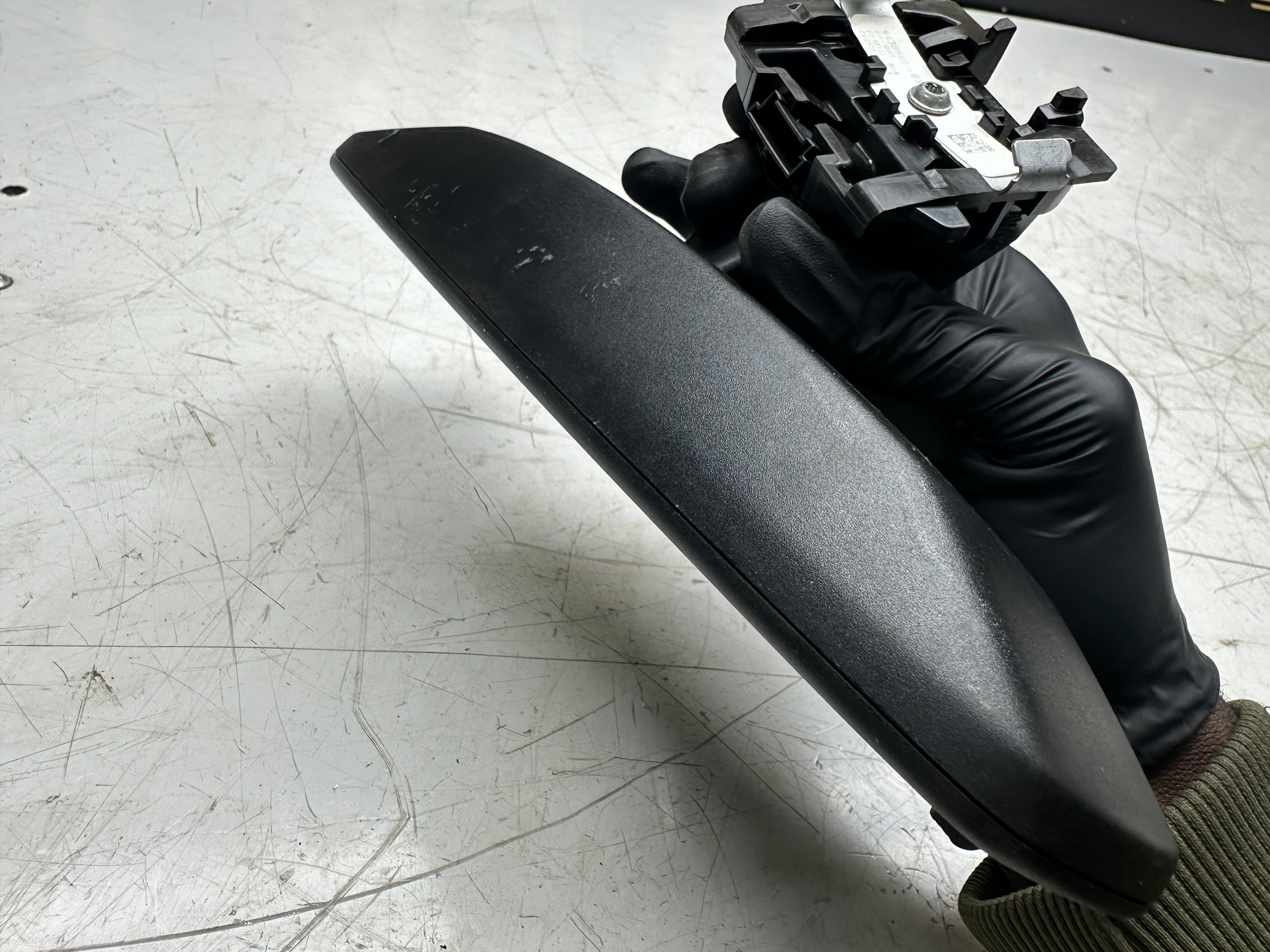 BMW X5 G05 2022 Front Windscreen Rear View Mirror (9438989)