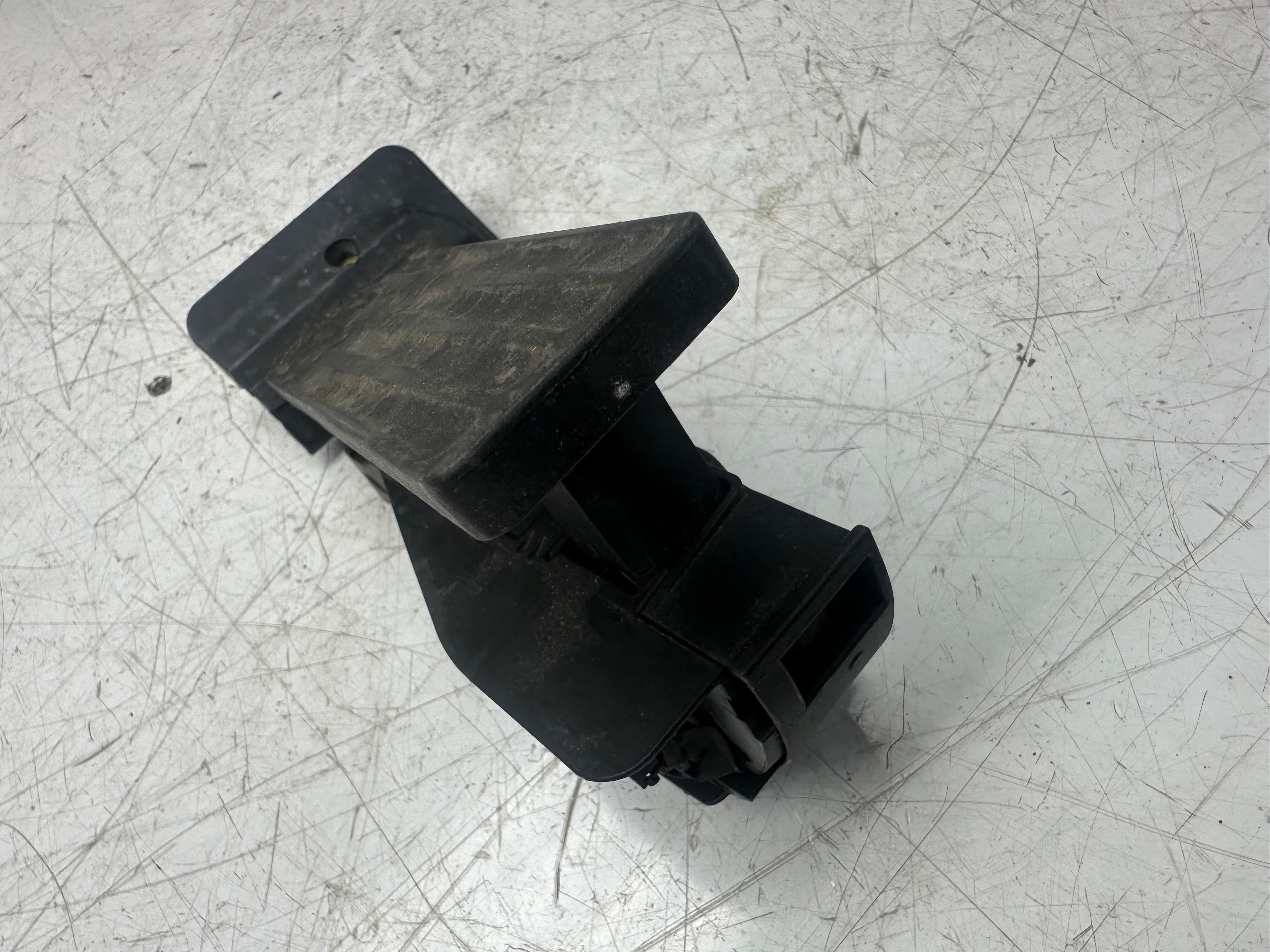 BMW F39 Gas Throttle Accelerator Pedal Assembly (6889822)